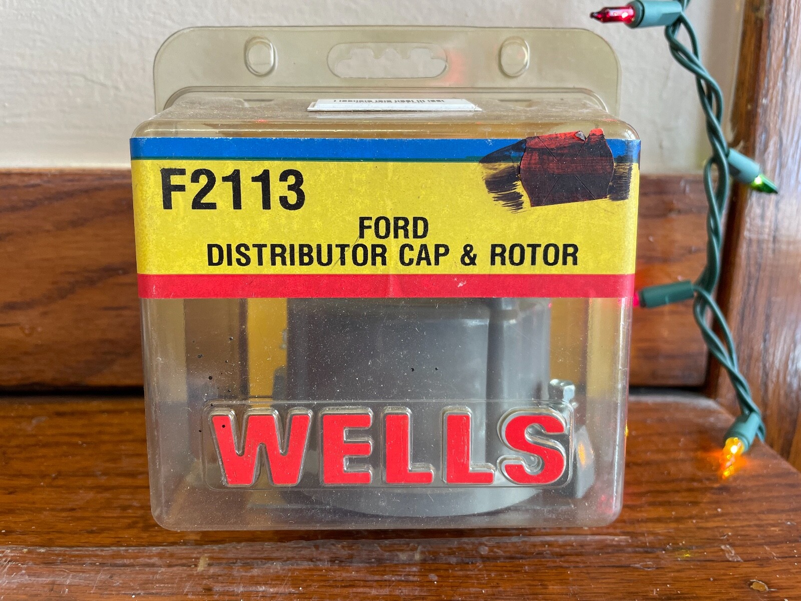 Wells - F2113 - 4-Cylinder - Ford - Distributor Cap & Rotor