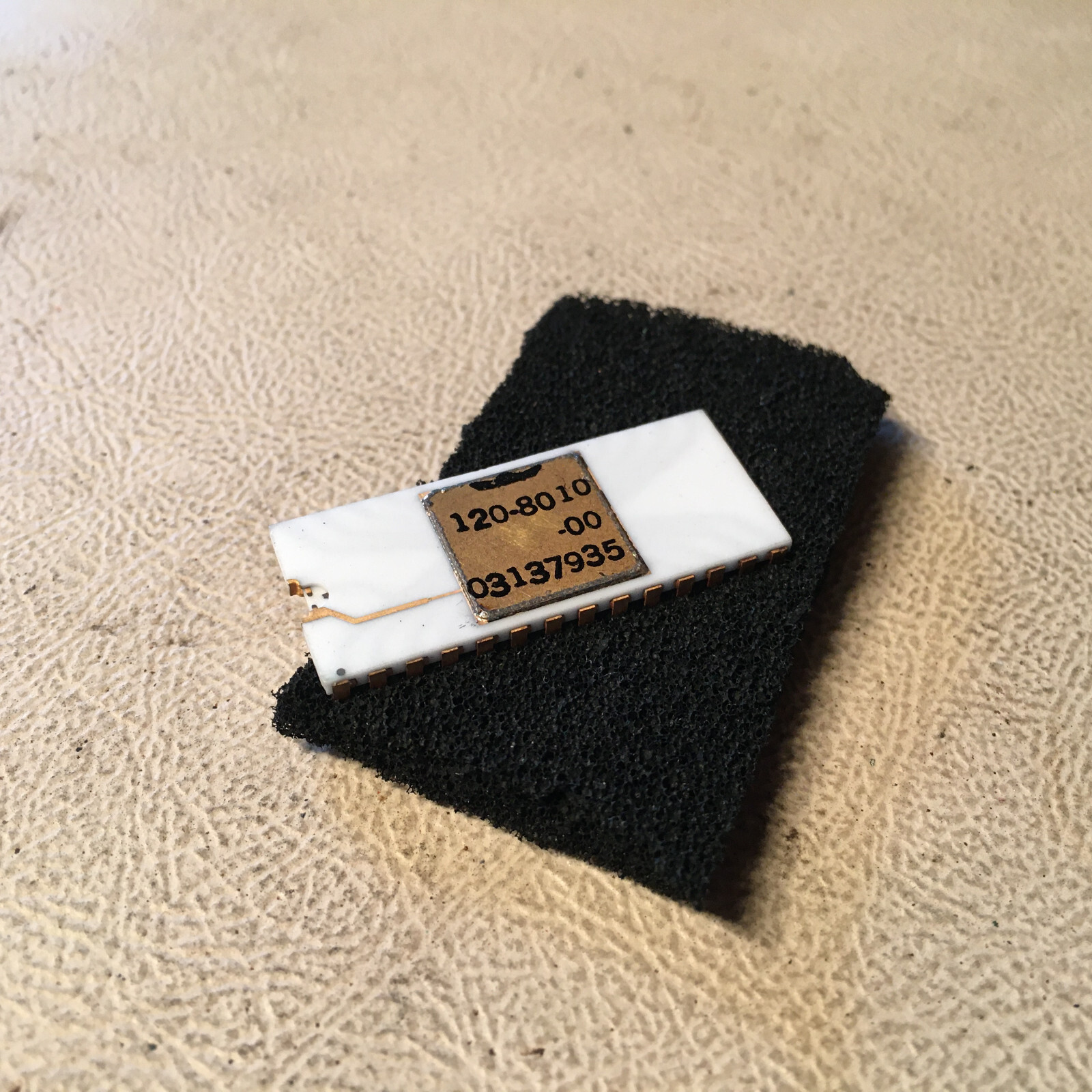 King Radio Small Part: 120-8010-00,  LSI