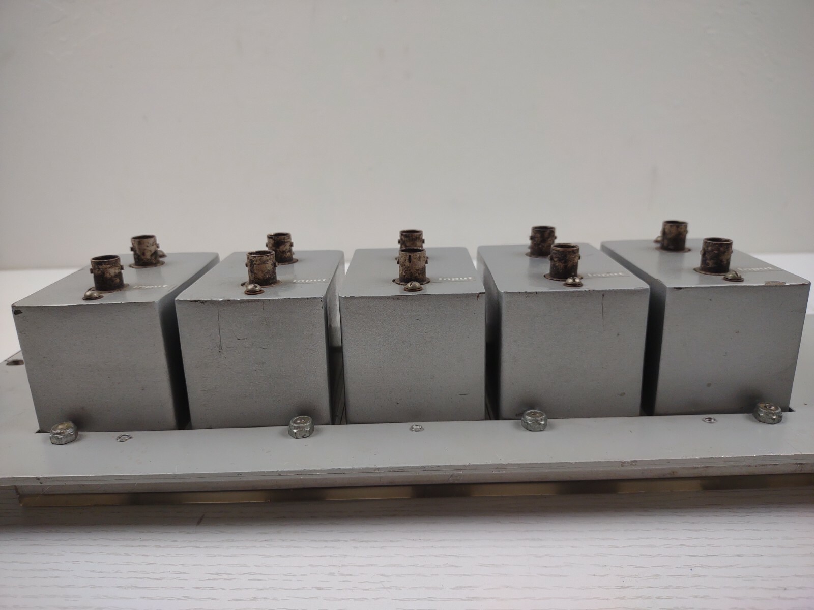 Matthey NV Video Delay X309/47040 75 BNC