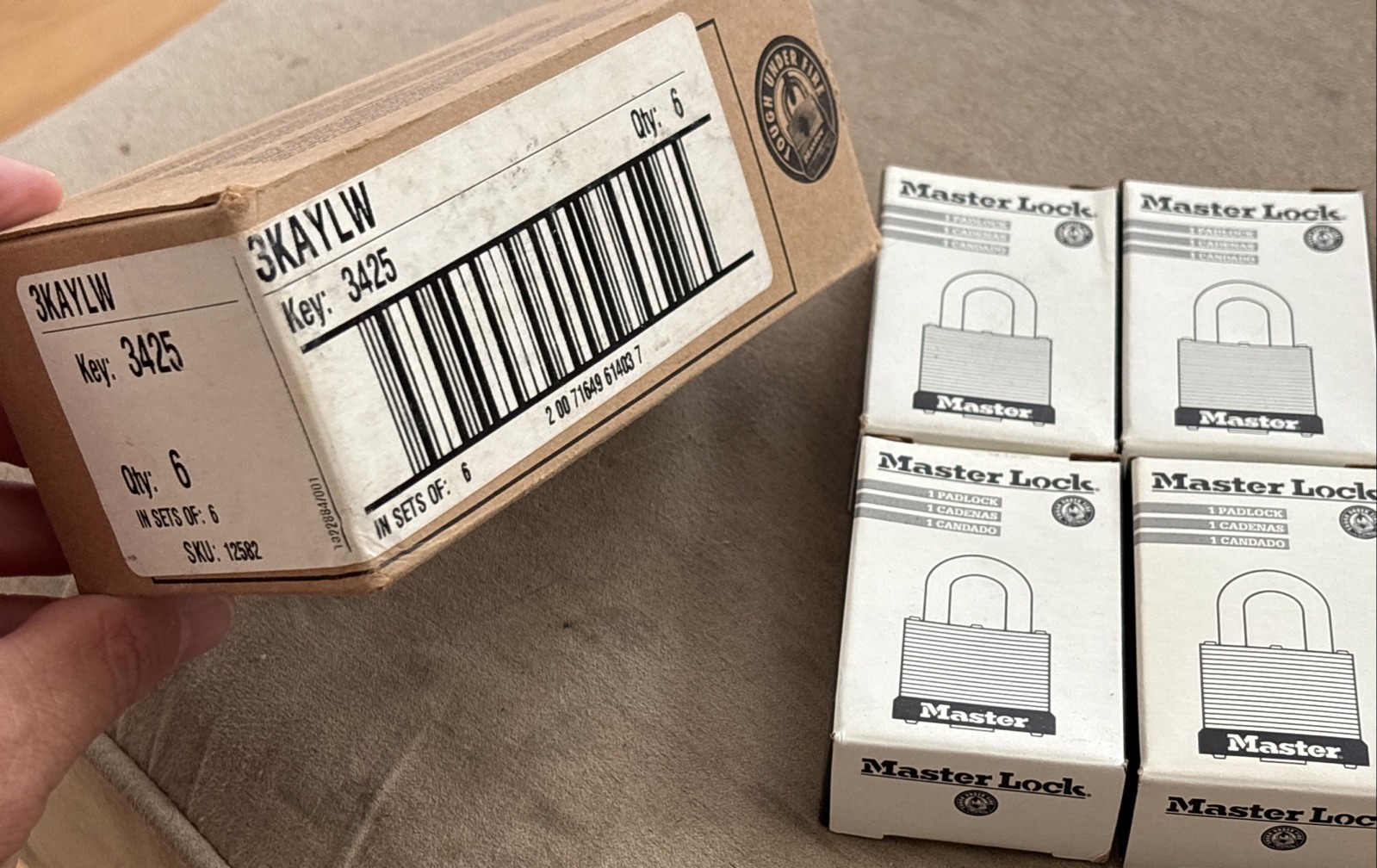 Lot of 4 NIB Master Commercial Padlocks Set of Locks 3KAYLW with Keys 3425 No.3