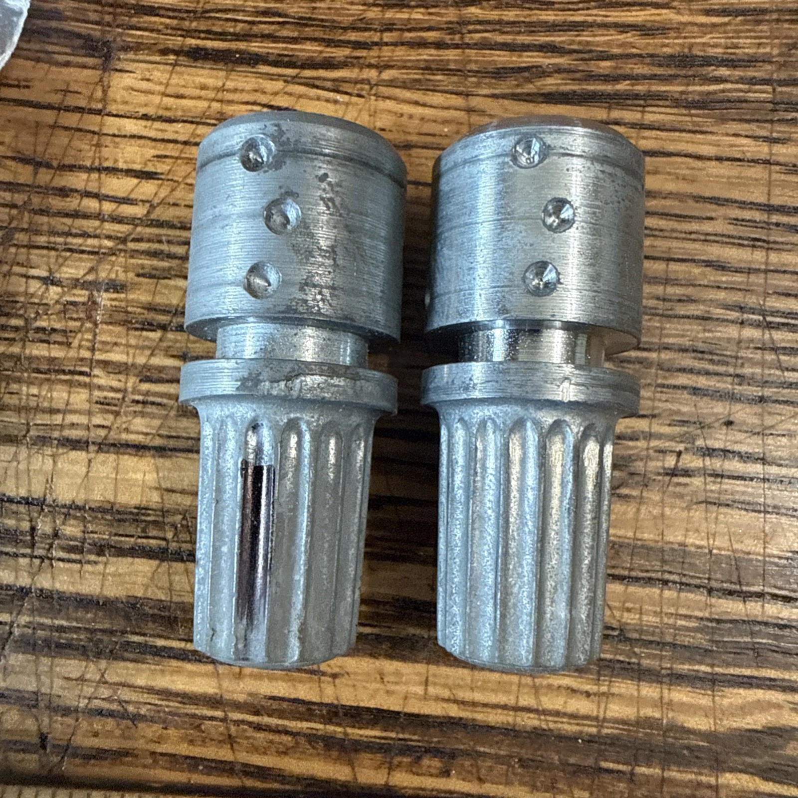 Bitzenburger Right Nock Receiver #3002 Arrow Fletching Making Pair Of