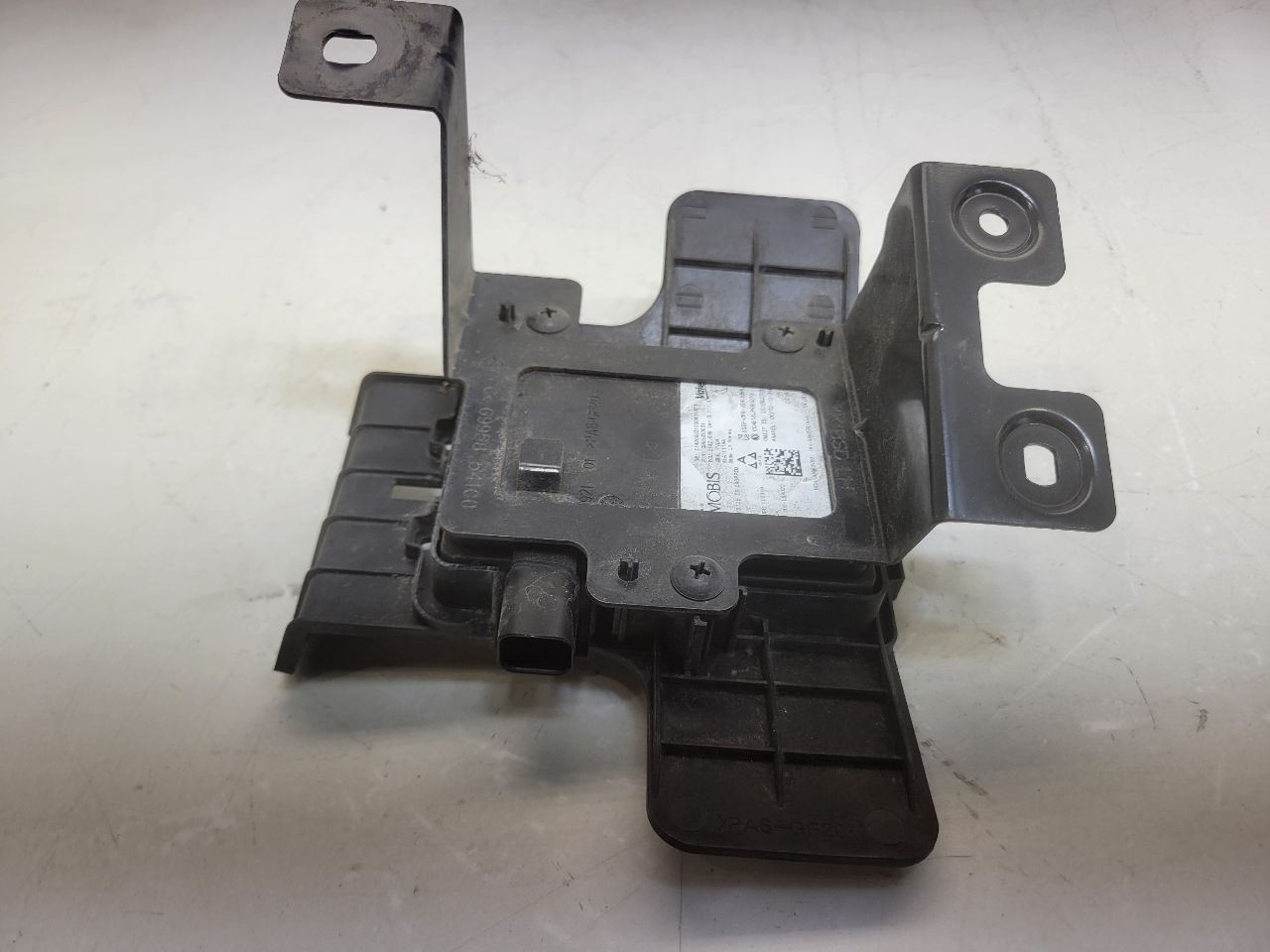 2019-2021 Genesis G70 Rear Driver Blindspot Radar Monitor 95811-G9001