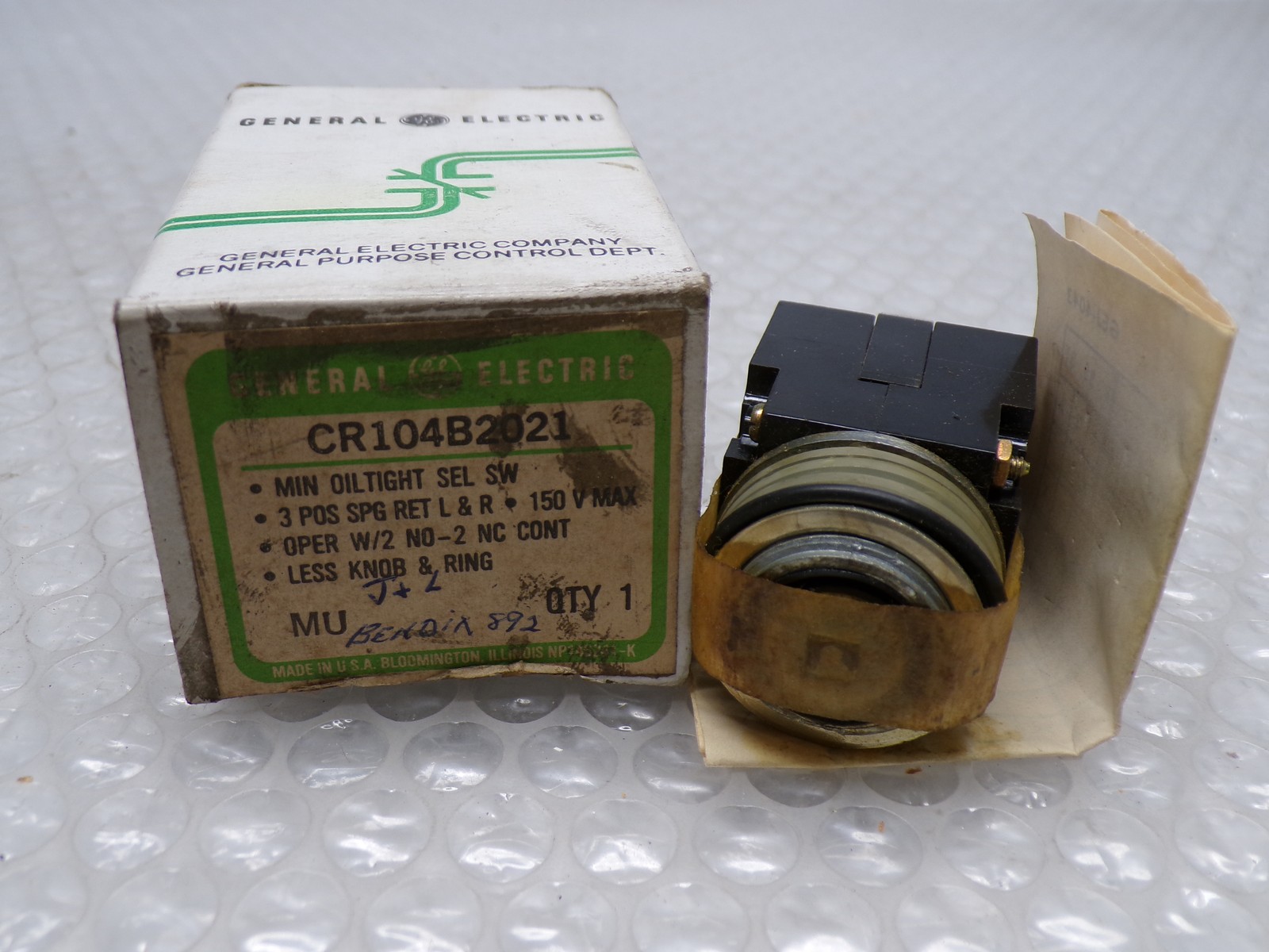 GENERAL ELECTRIC CR104B2021 SWITCH NSMP