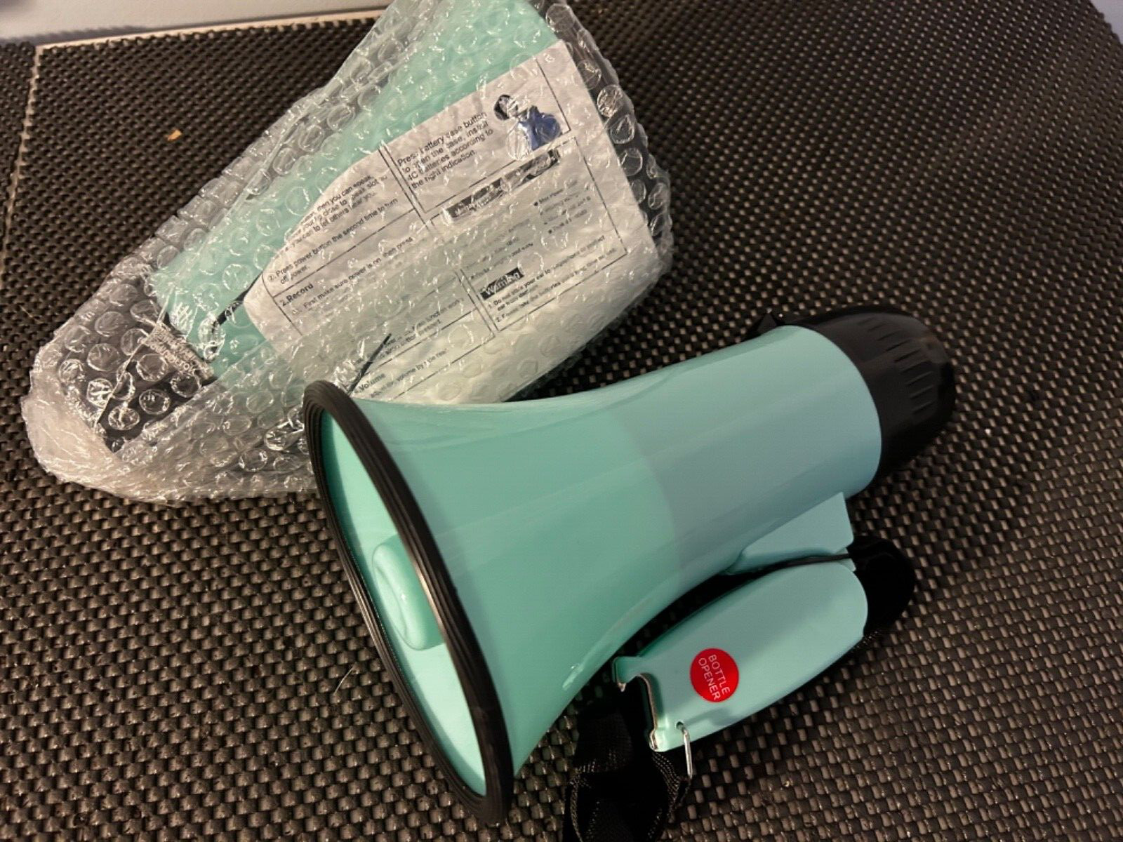 2 Portable Megaphone Bullhorn 20 Watt Power Megaphone Speaker Voice and Siren/Al