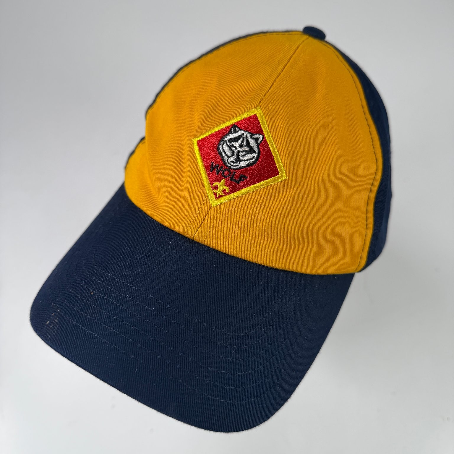 Boy Scouts of America BSA Boys Baseball Cap Hat Navy Blue Gold M/L Wolf