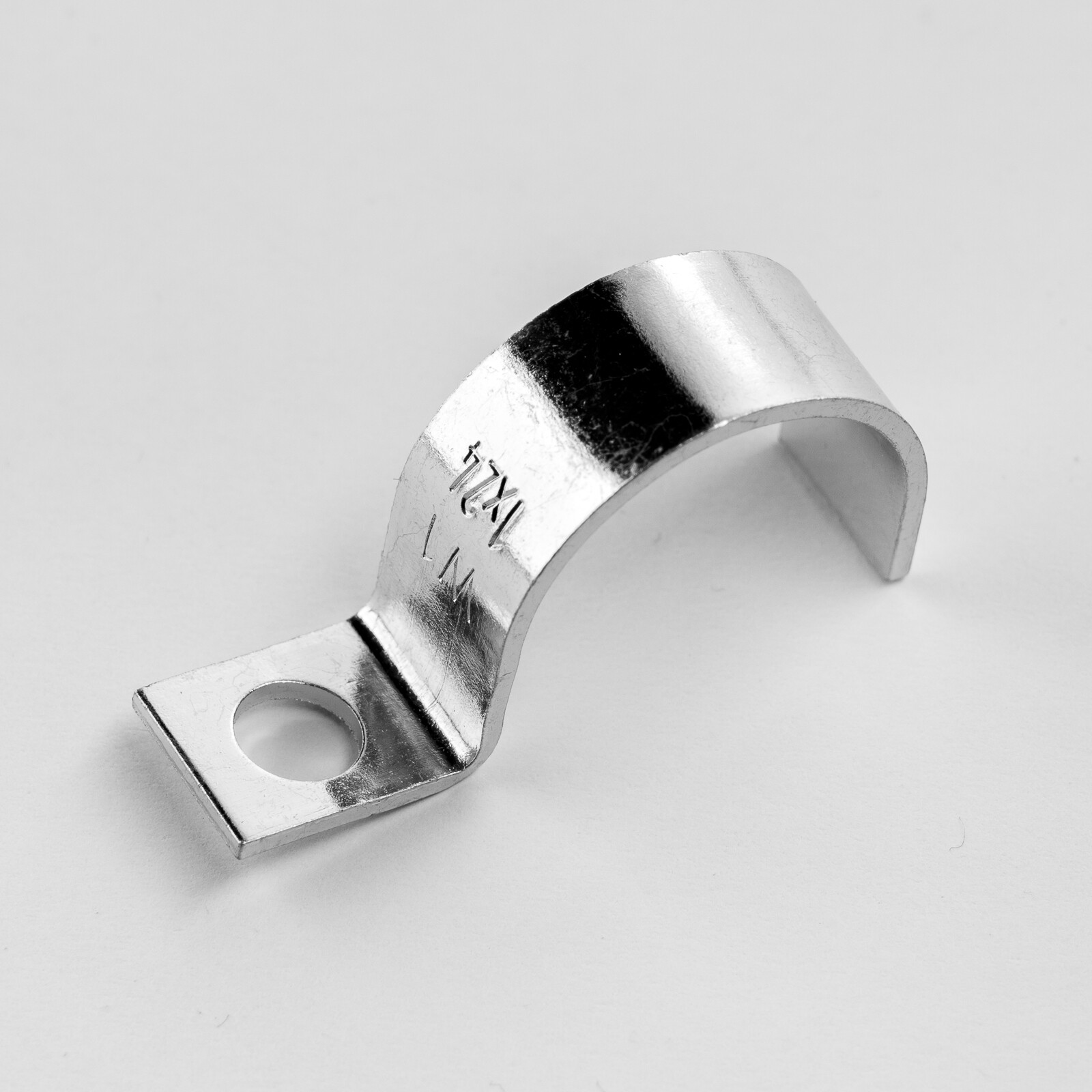 100 cable clamps 24 mm DIN 72571 single lug pipe metal steel galvanized