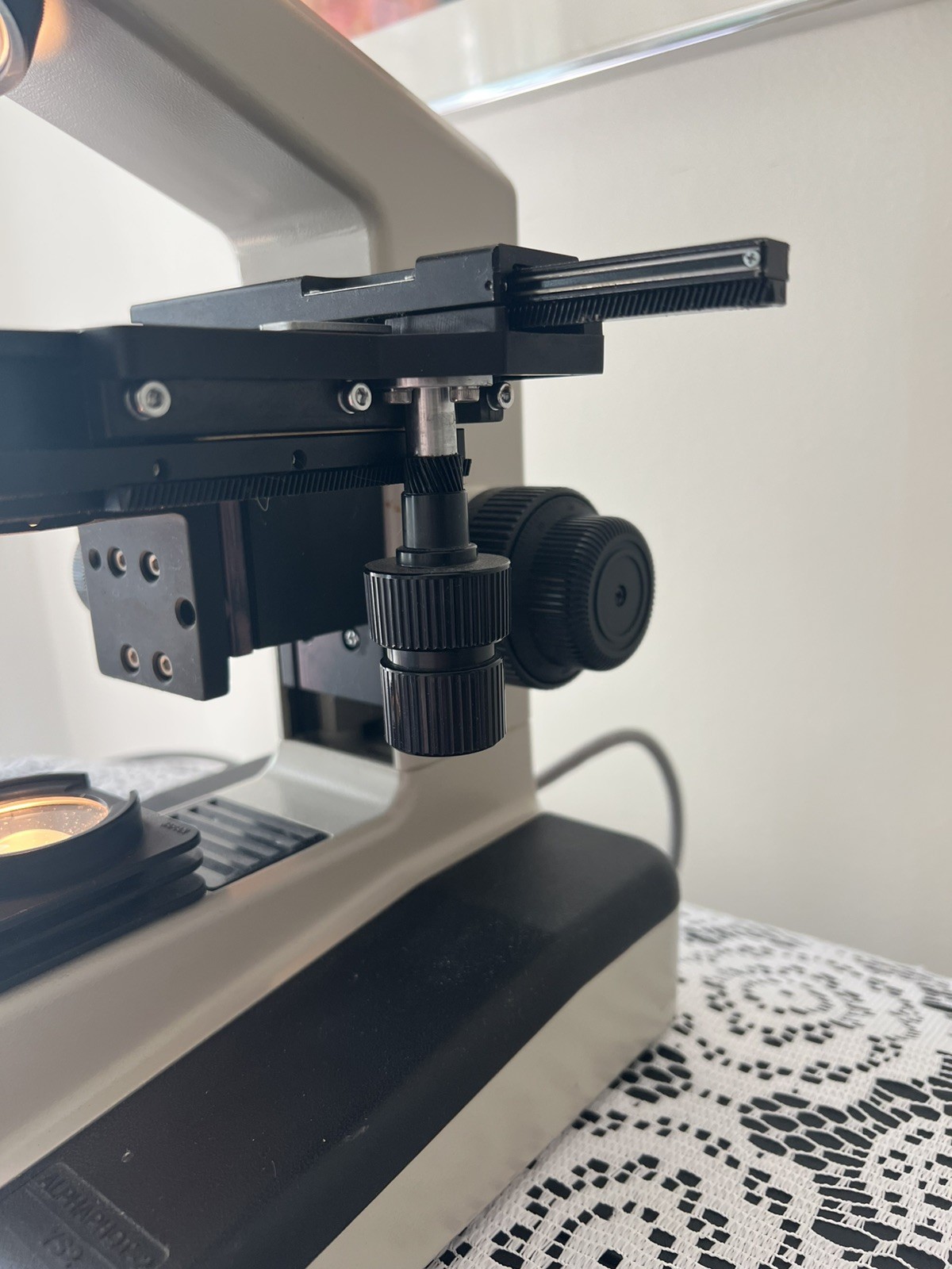 Nikon Alphaphot YS2-H Binocular Microscope | NO OBJECTIVE LENS