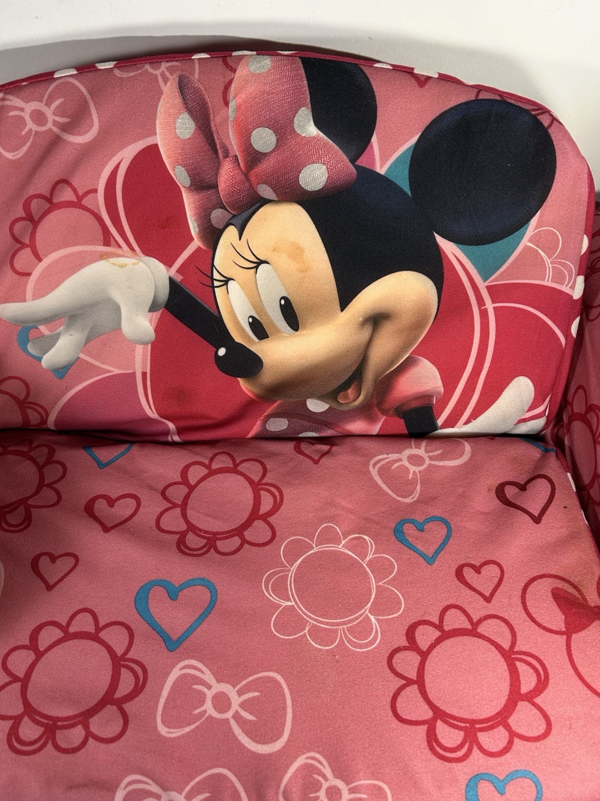 Kids 2-in-1 Flip Open Foam Sofa Bed, Minnie Mouse And Daisy Duck 29 Inch!