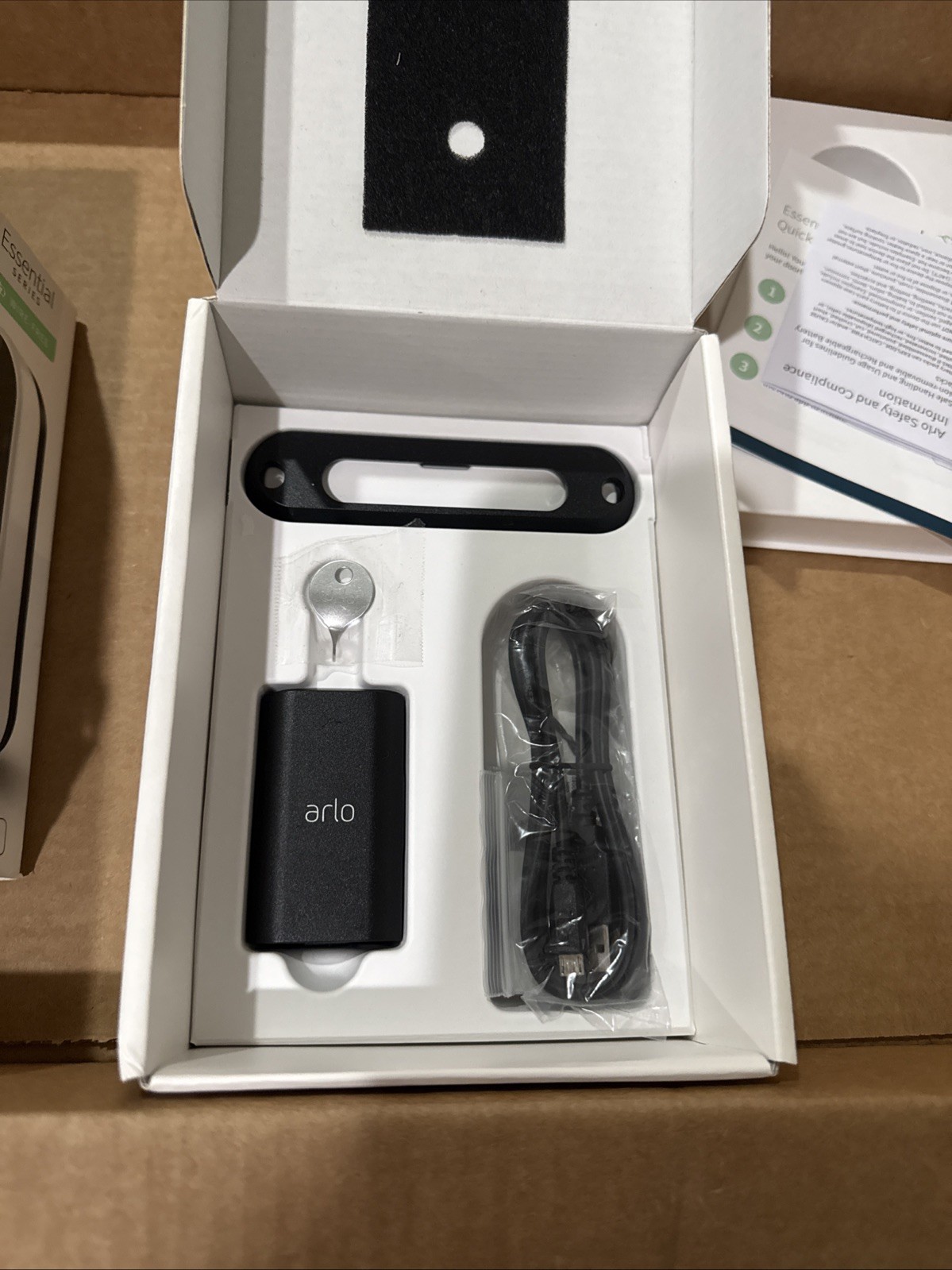 Arlo Essential Wired Battery Video Doorbell Wire-free