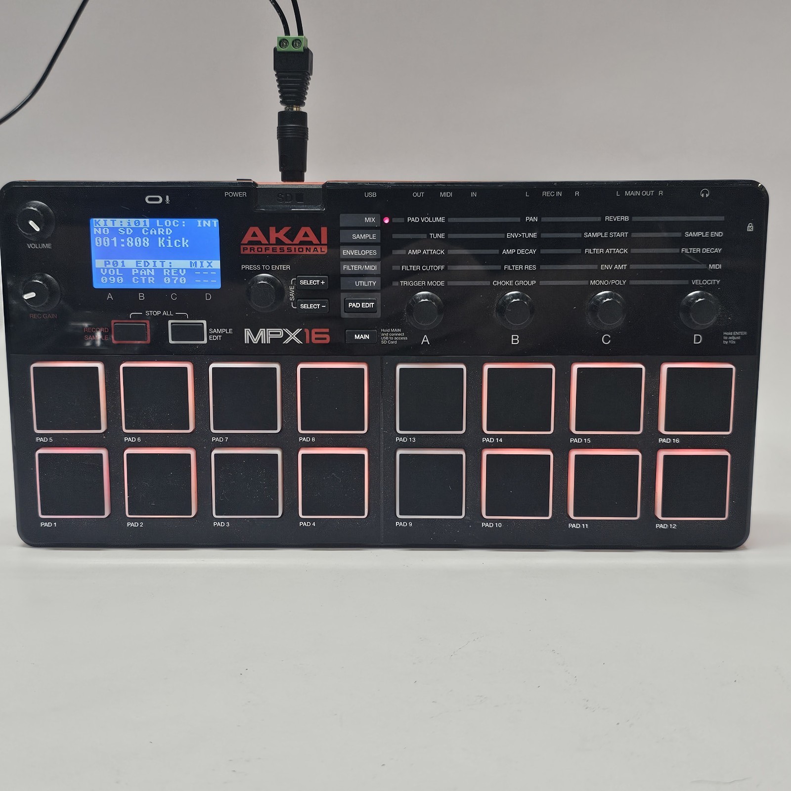 Akai MPX16 Drum Sampler Trigger Recorder Player Tested Working NO POWER CABLE
