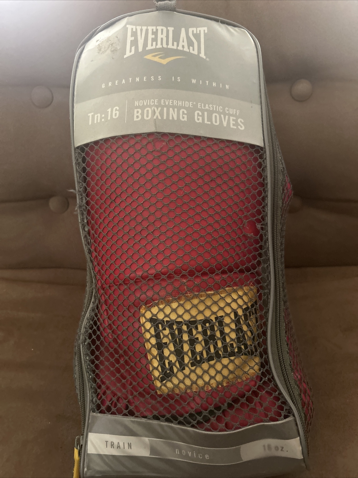 Everlast Tn:16 Novice Everhide Elastic Cuff Boxing Gloves (16 Oz)