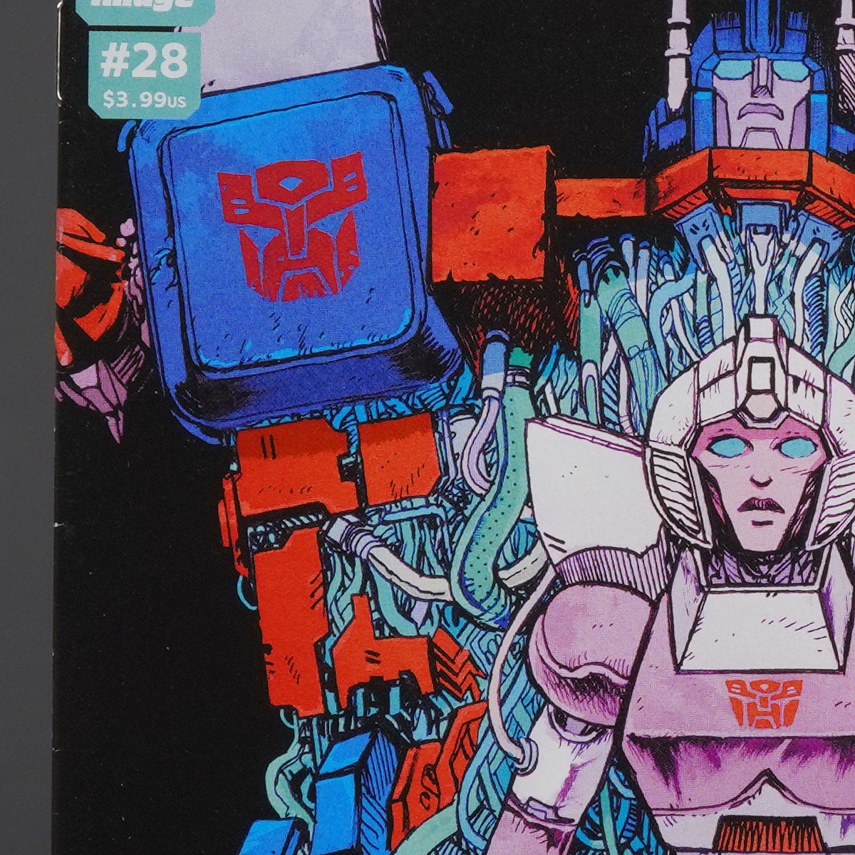 TRANSFORMERS #28 Cvr B Image Comics 2026 28B (CA) Johnson (W) Kirkman (A) Mora