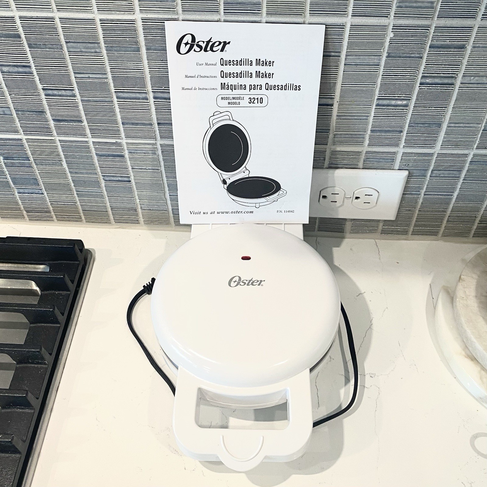 Oster 3210 Quesadilla Maker Electric Nonstick Grill w/ Manuel Tested Works