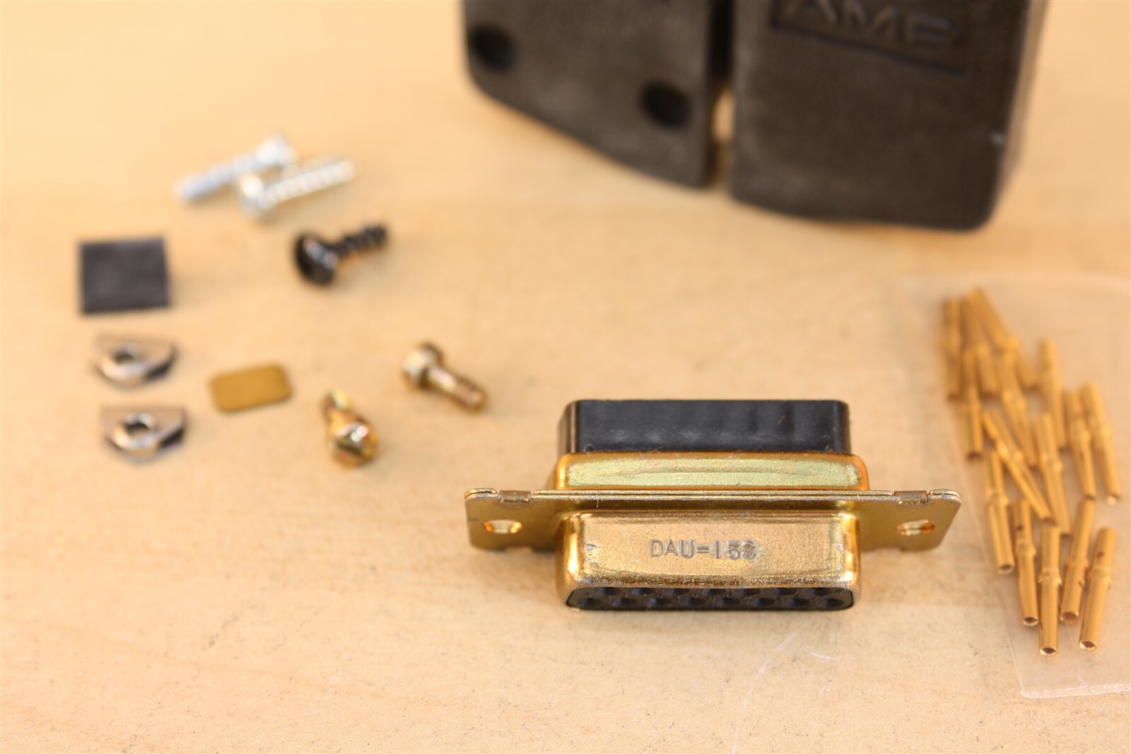 ITT Cannon DAU-15S D Sub Connector, 15 Position w/ Contacts & Backshell