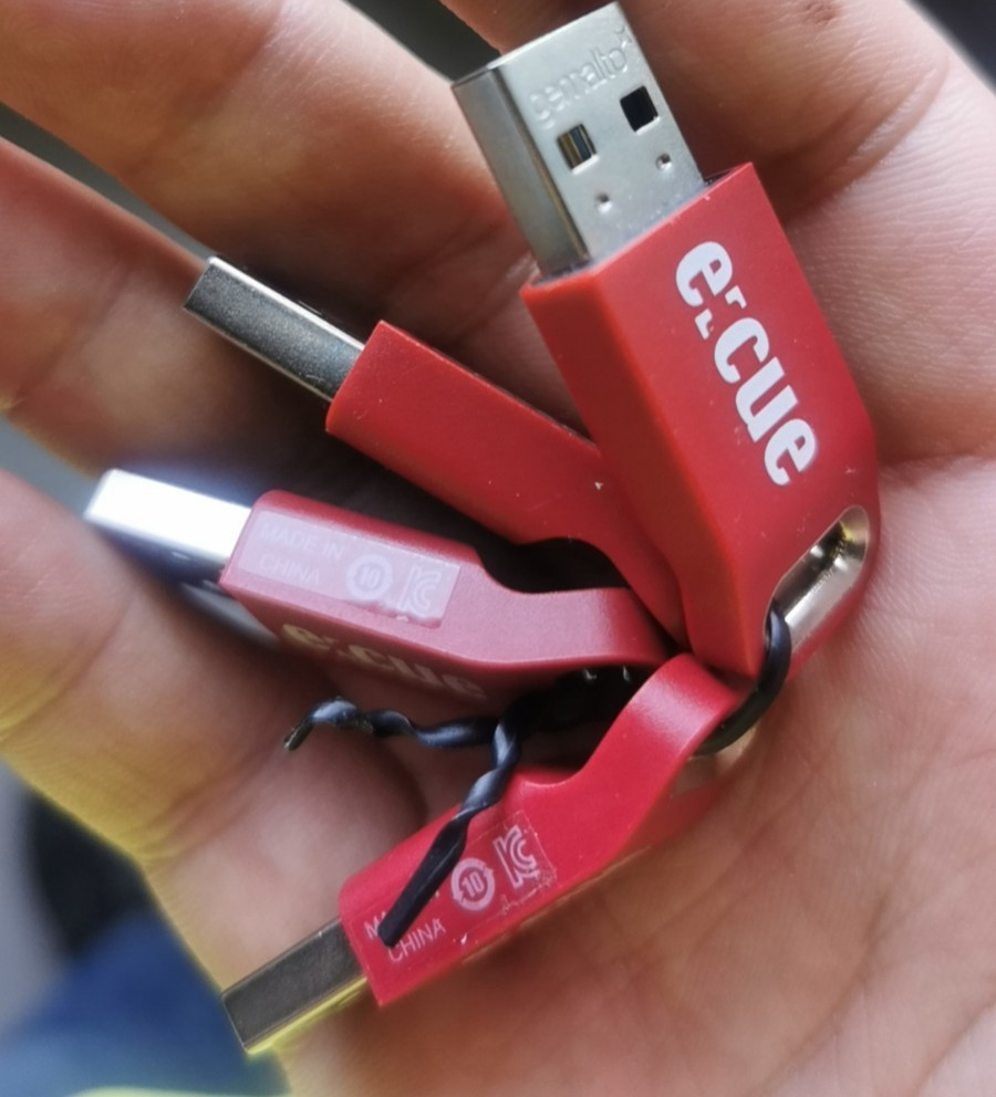 View description ｜1/2 Osram e:cue LAS Enterprise USB Dongle 99Automation Credits