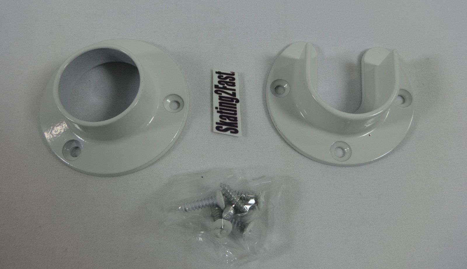 Pk 2 Heavy Duty Closet Pole Sockets White CD-0010-CH Round Wall-Mount Bracket