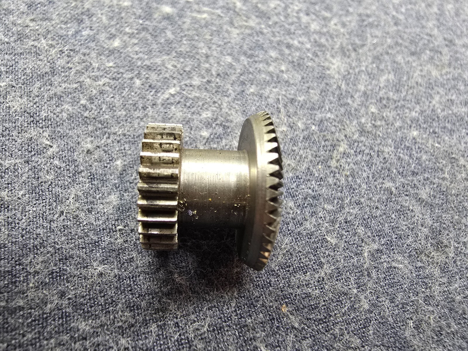 Collins R-390A Ham Radio Receiver Part -Small Chrono Gear