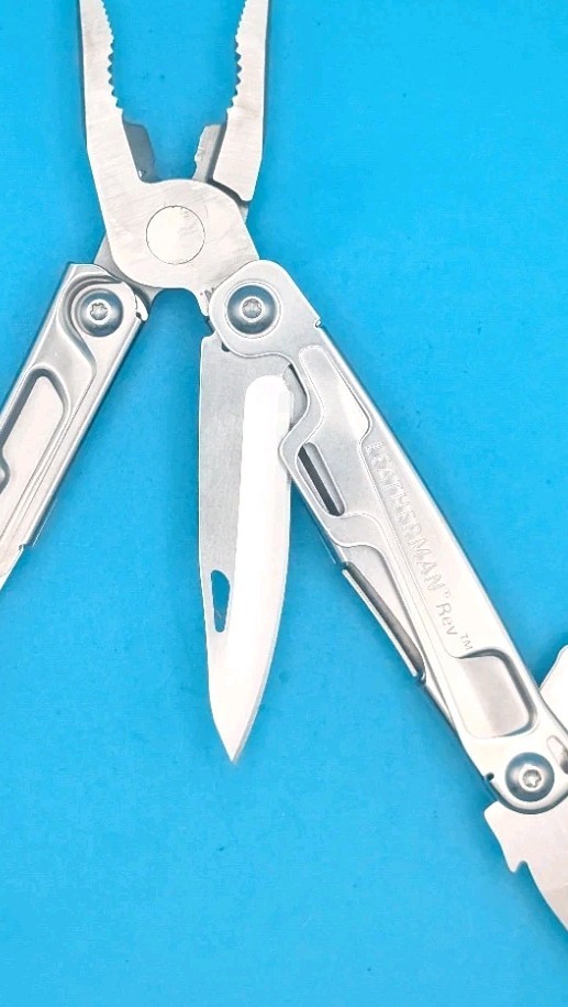 Leatherman Rev 3.8" Multi-Tool, Stainless!