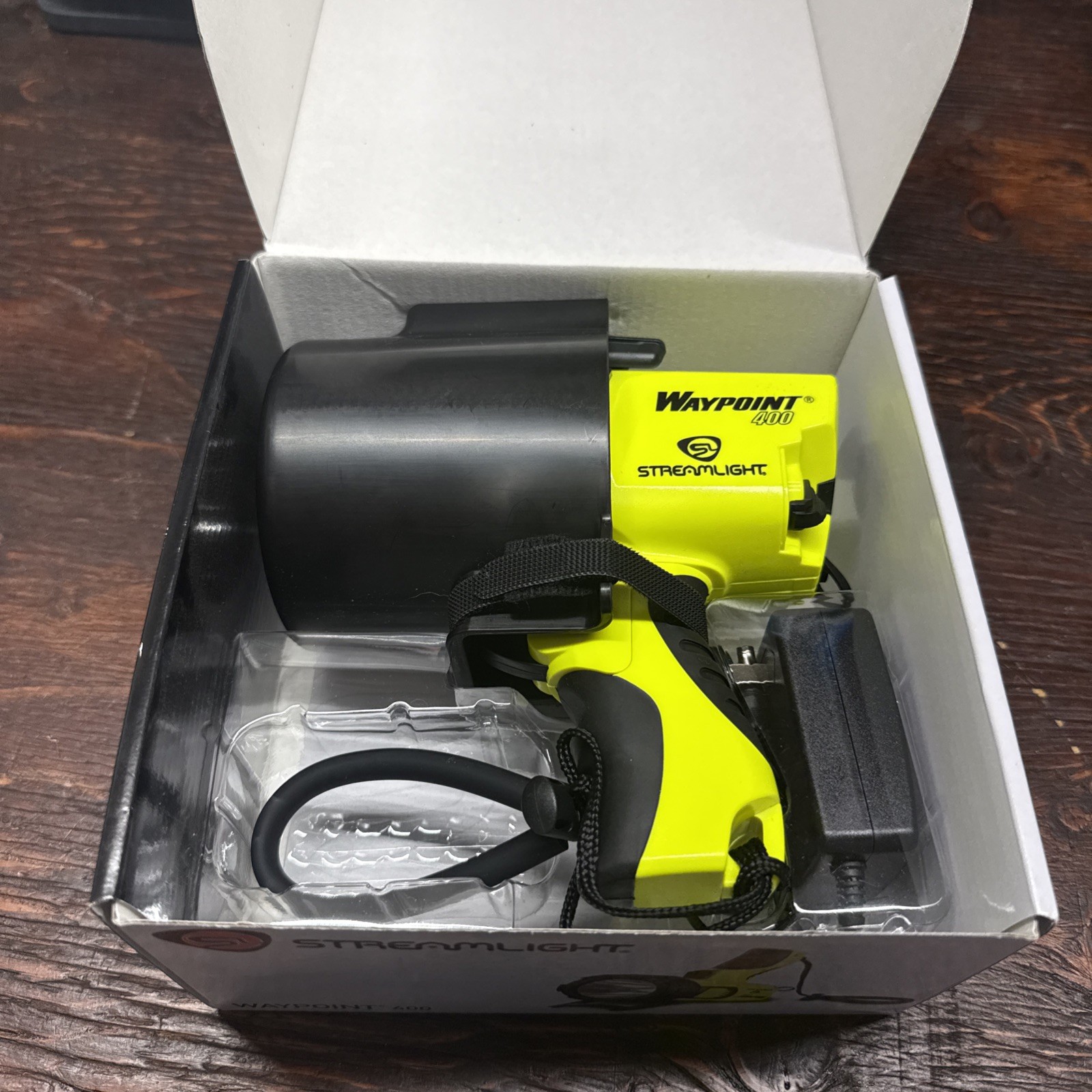 Streamlight Waypoint 400 Rechargeable 1,400 Lumen Long-Range Pistol-Grip - Green