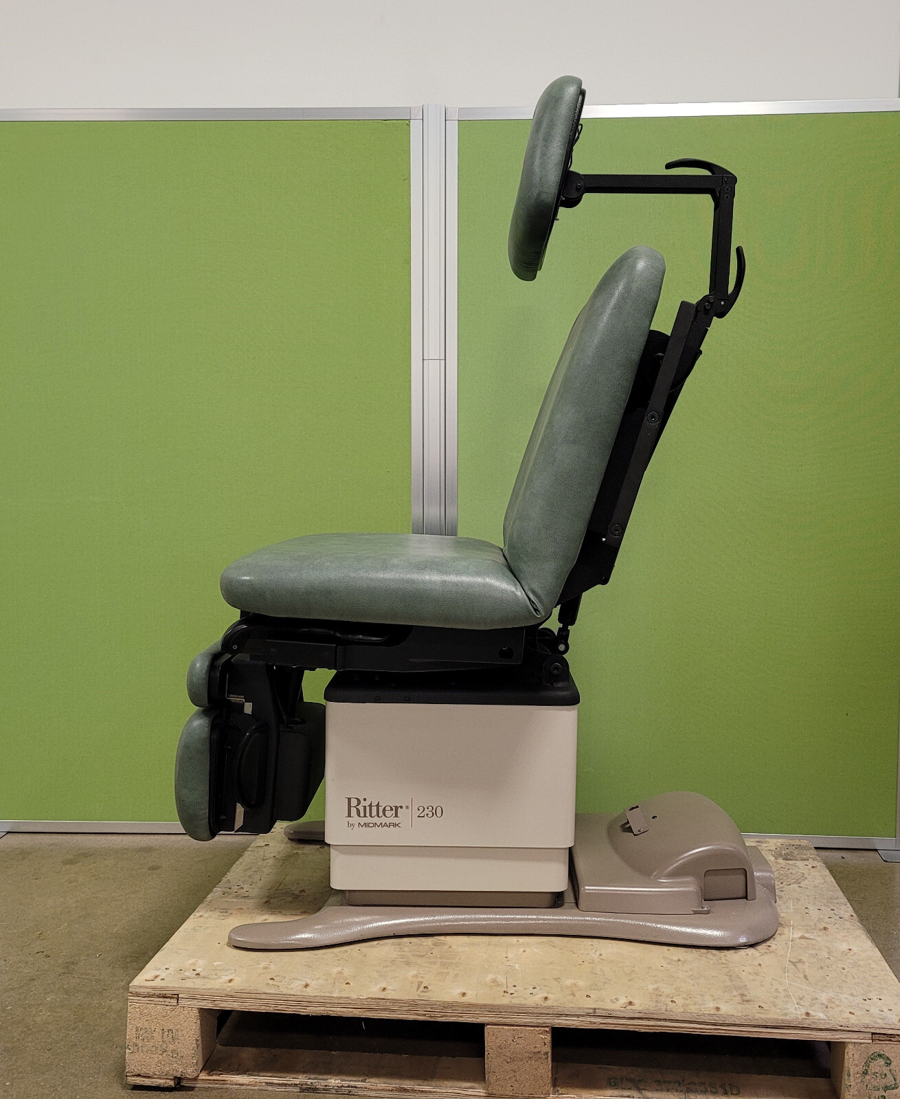 Ritter 230 Procedure Chair