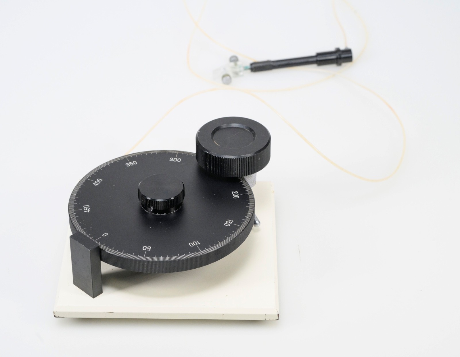Narishige MO-8 Single-Axis Oil Hydraulic Fine Micromanipulator