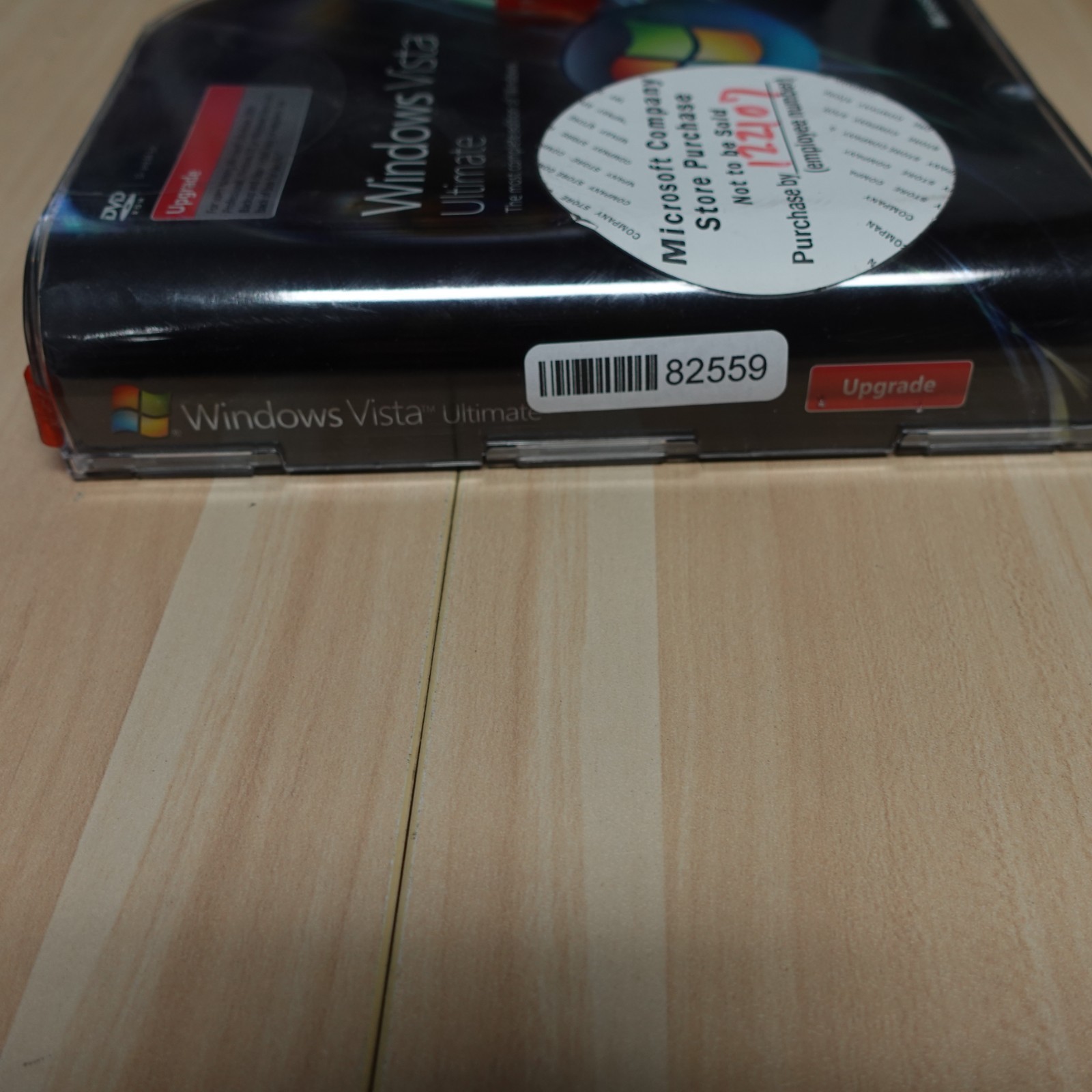 Microsoft Windows Vista Ultimate 32/64-Bit 2 Disc Set w/ Key & Book