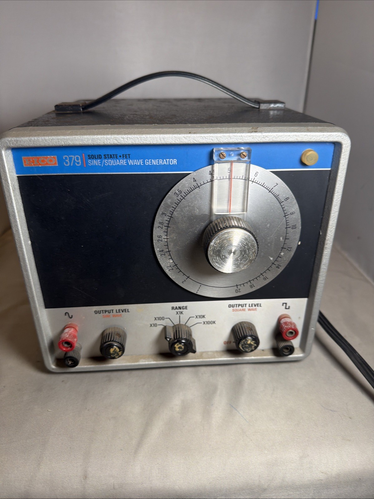 EICO model 379 Solid State Fet Sine/Square Wave Generator