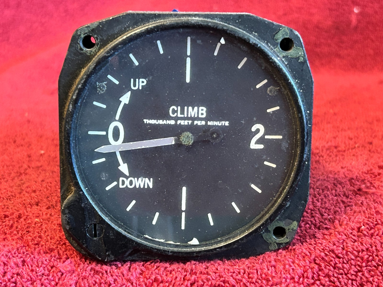 PIONEER INSTRUMENT RATE OF CLIMB INDICATOR VSI