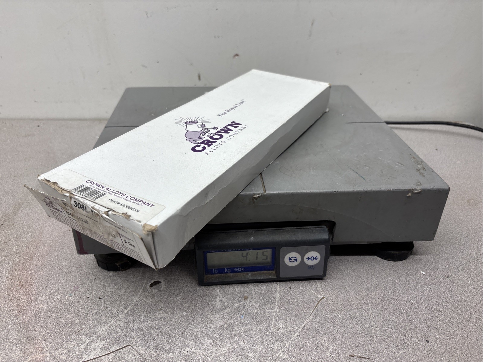 NEW 4.15lb BOX of Crown Alloy 3/32 E 308L-16 Stainless Steel Electrode SE308/EXN