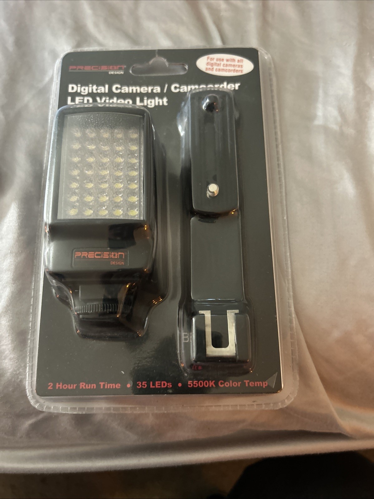 Precision Design Digital Camera Camcorder LED Video Light W/Bracket NIB PD-LED35