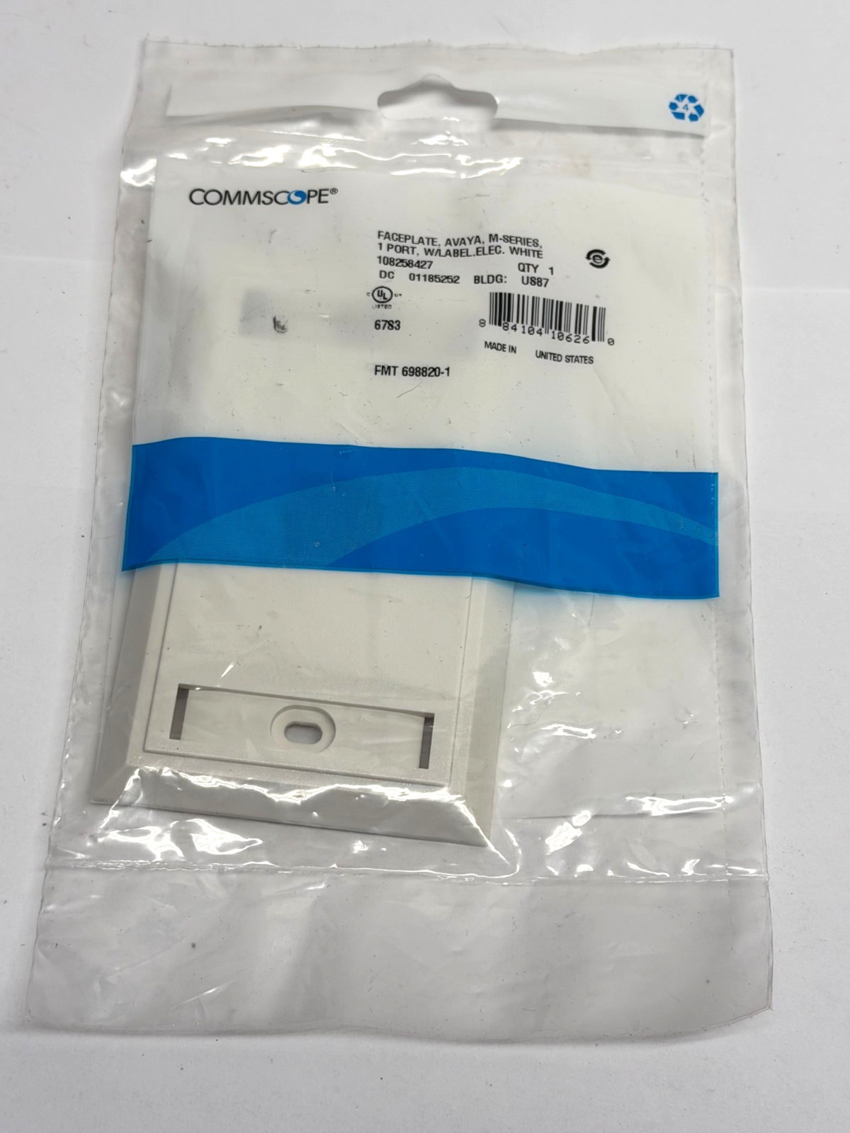 Commscope M10L-262-Port M-Series Flush Mounted Faceplate White