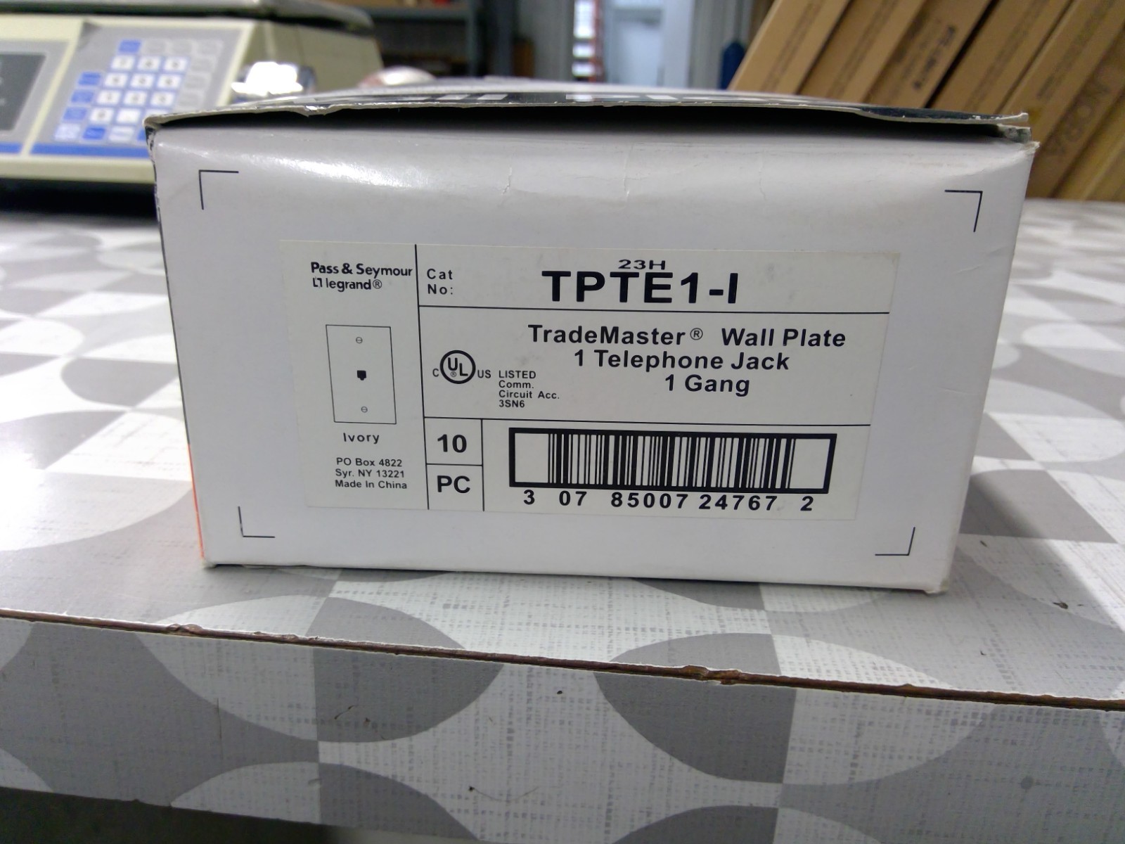 Legrand TradeMaster Wall Plate 1 Gang Telephone Jack: TPTE1-I *FREE SHIPPING*