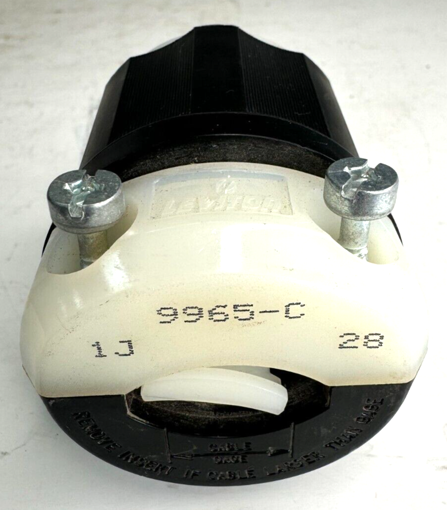 LEVITON LOCKING PLUG INDUSTRIAL GRADE 9965-C 20AMPS - 125VOLTS