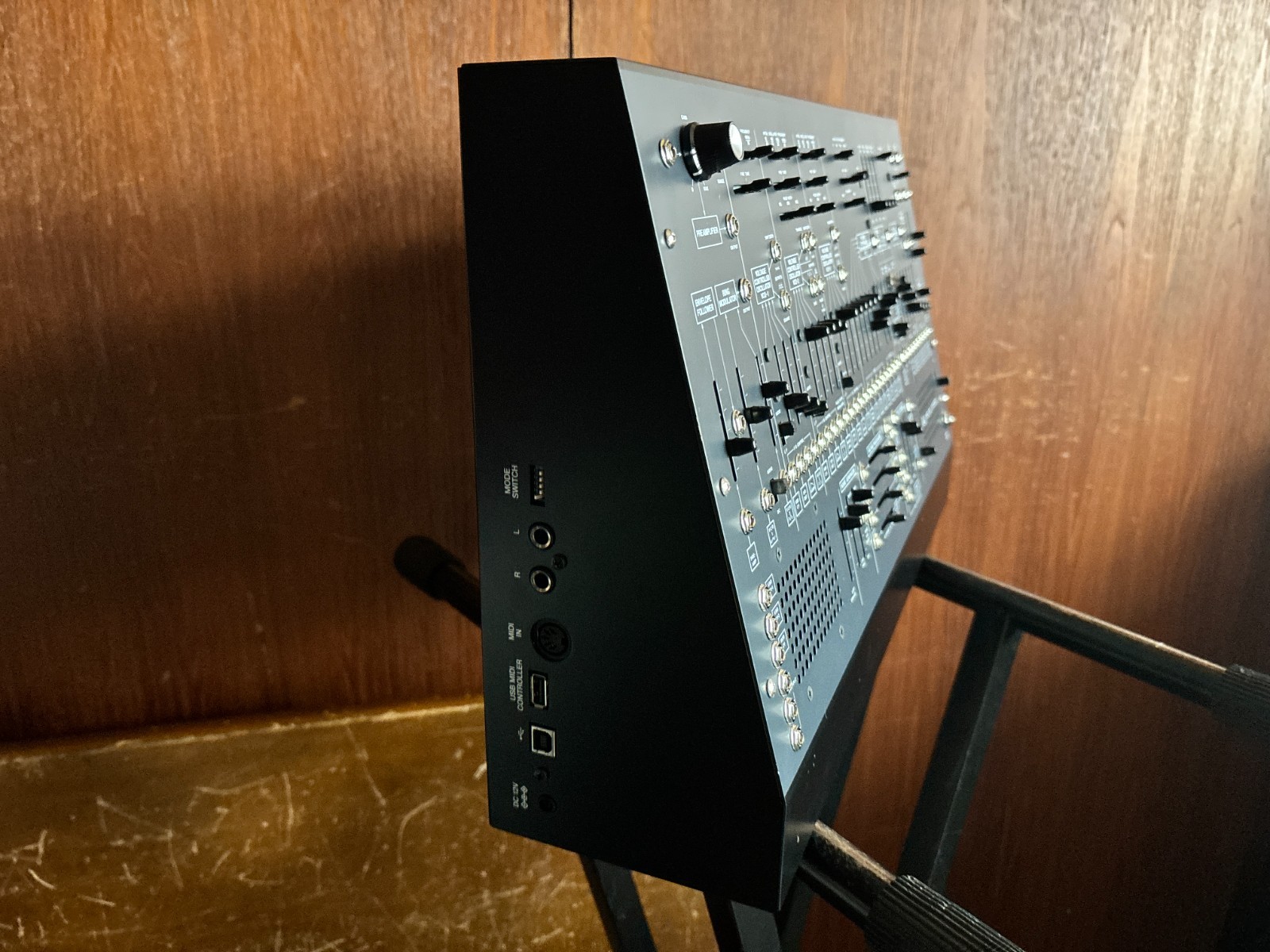 ARP ARP 2600-M SEMI-MODULAR SYNTHESIZER w/ case KORG