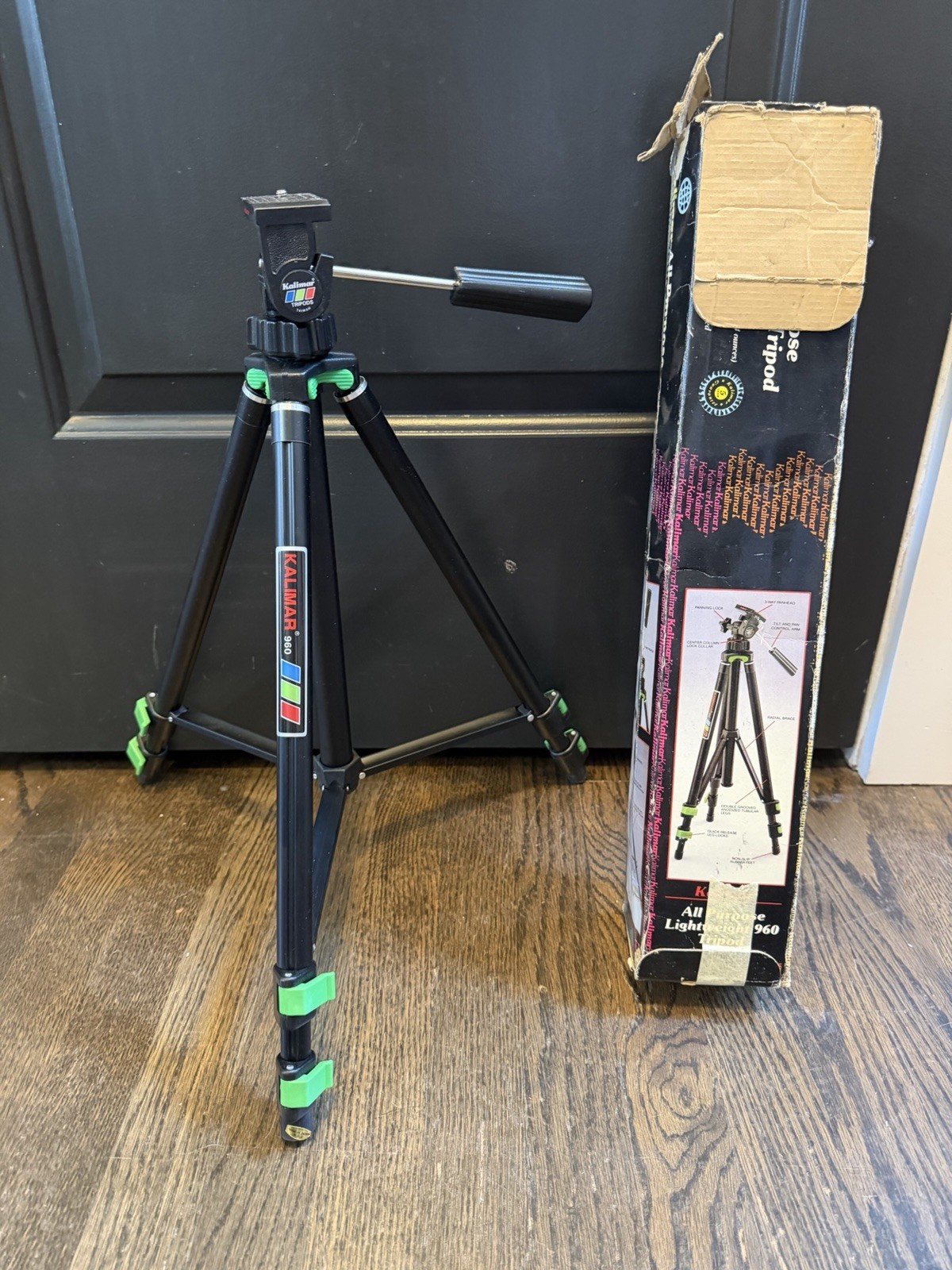 Kalimar 960 Camera Tripod Adjustable Aluminum w/ Pan Tilt Head Vintage