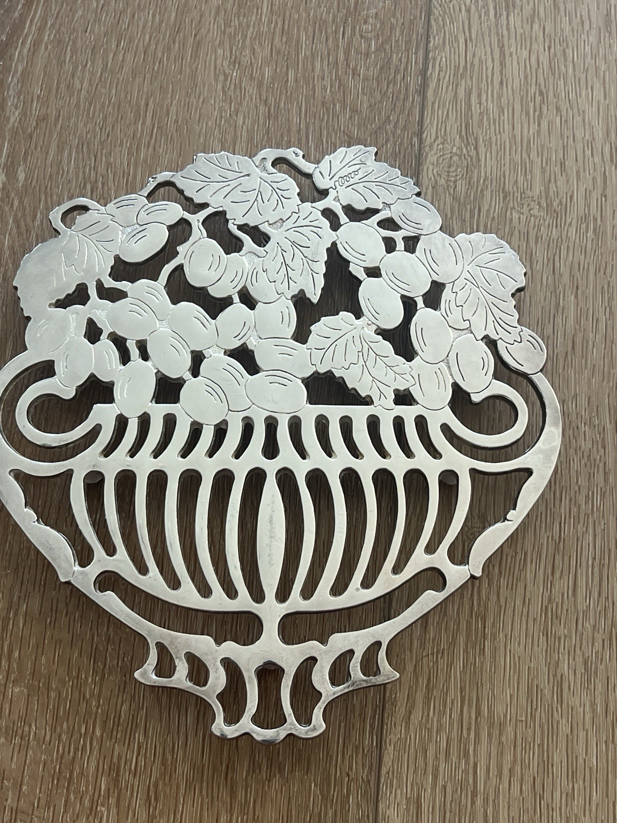 Piero Maestri Silver Plated Trivet Grapes & Basket, EP Zinc Italy Mod Dep Silver