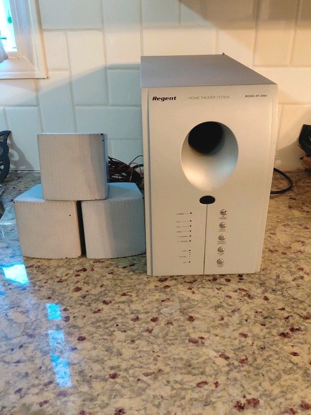 Regent HT-2004 Silver Audio Input/Output Home Theatre Speaker