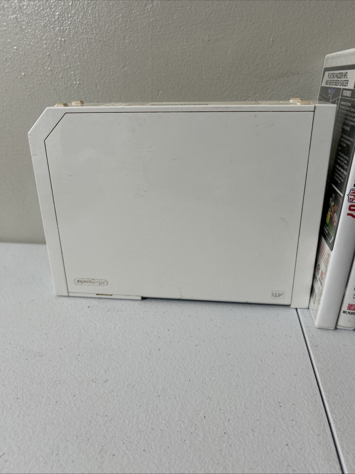 Wii Bundle Deal /console/ 2 Controllers/ Power Cords /4games/ In Box