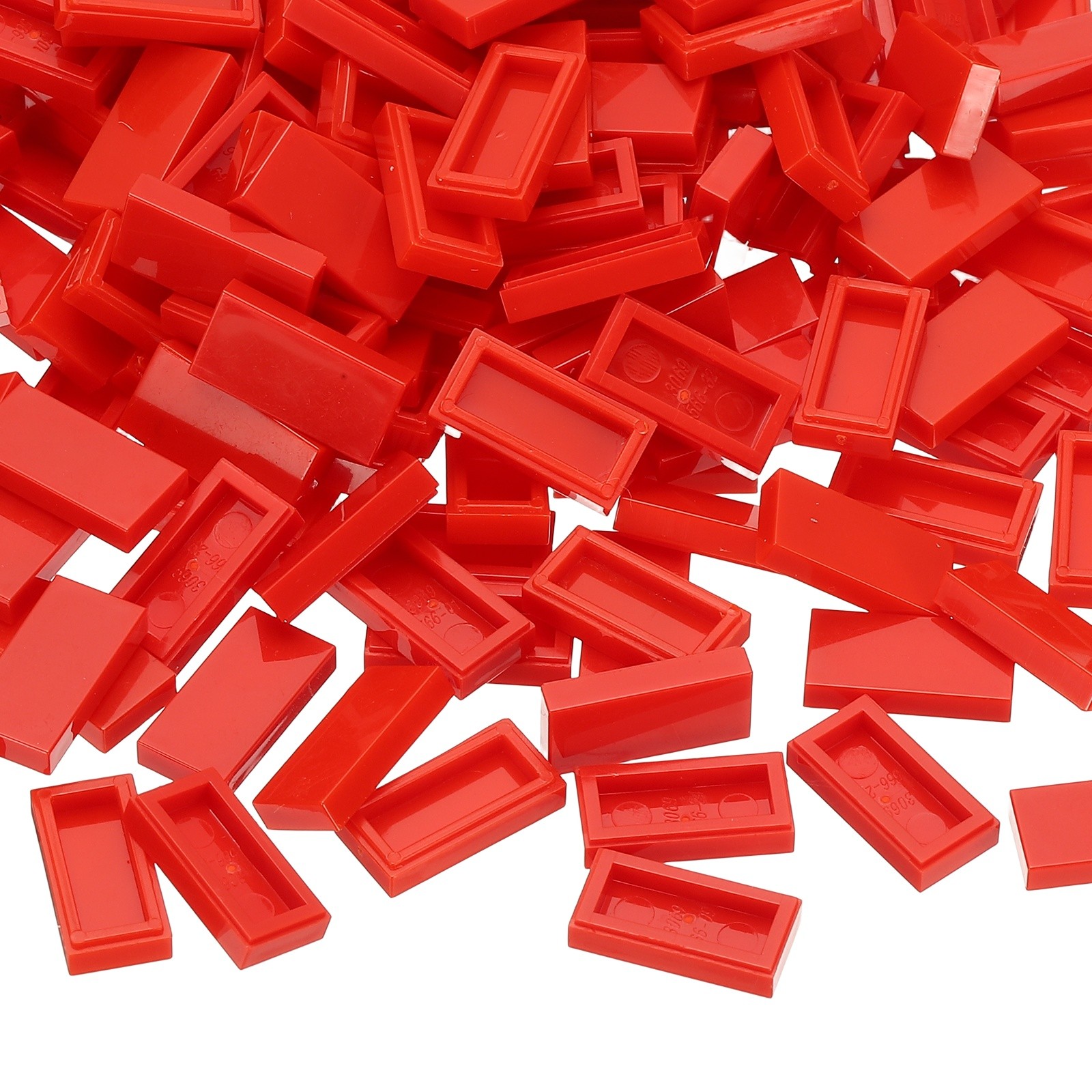 555 Pcs 1x2 Square Dark Red Flat Blocks Bulk for Building Floor