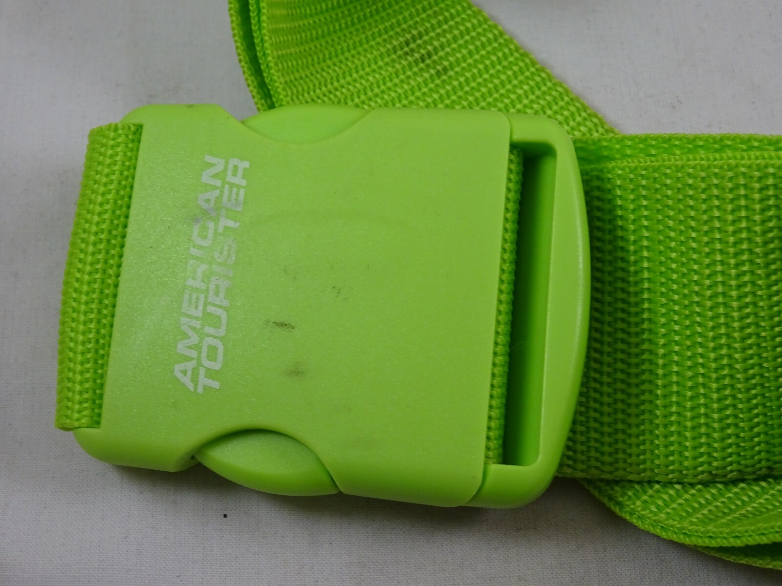 American Tourister Luggage strap Neon Green  2" x 73"  adj