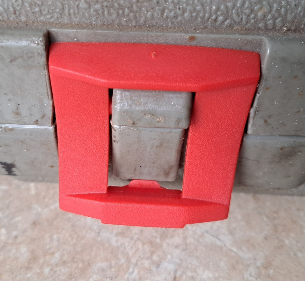 Red Latch Clip Clasp for Porter Cable Tool Storage Carrying Case Fits 887712