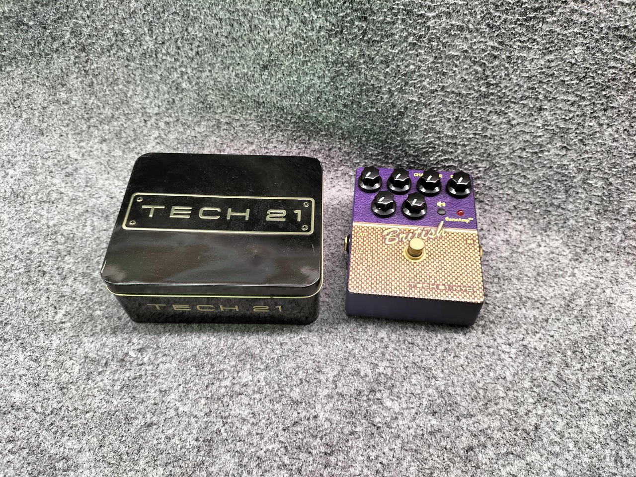 TECH21 British Effect Guitar Amp Simulator with Manual & Box