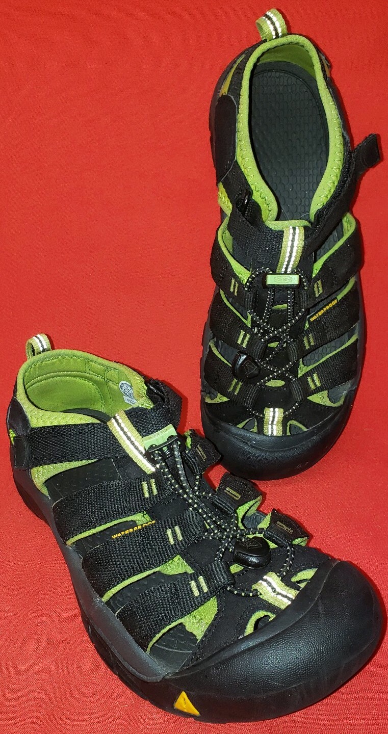 Keen Men's Outdoor Sports Sandals Size 6M 38EU Black Neon Green