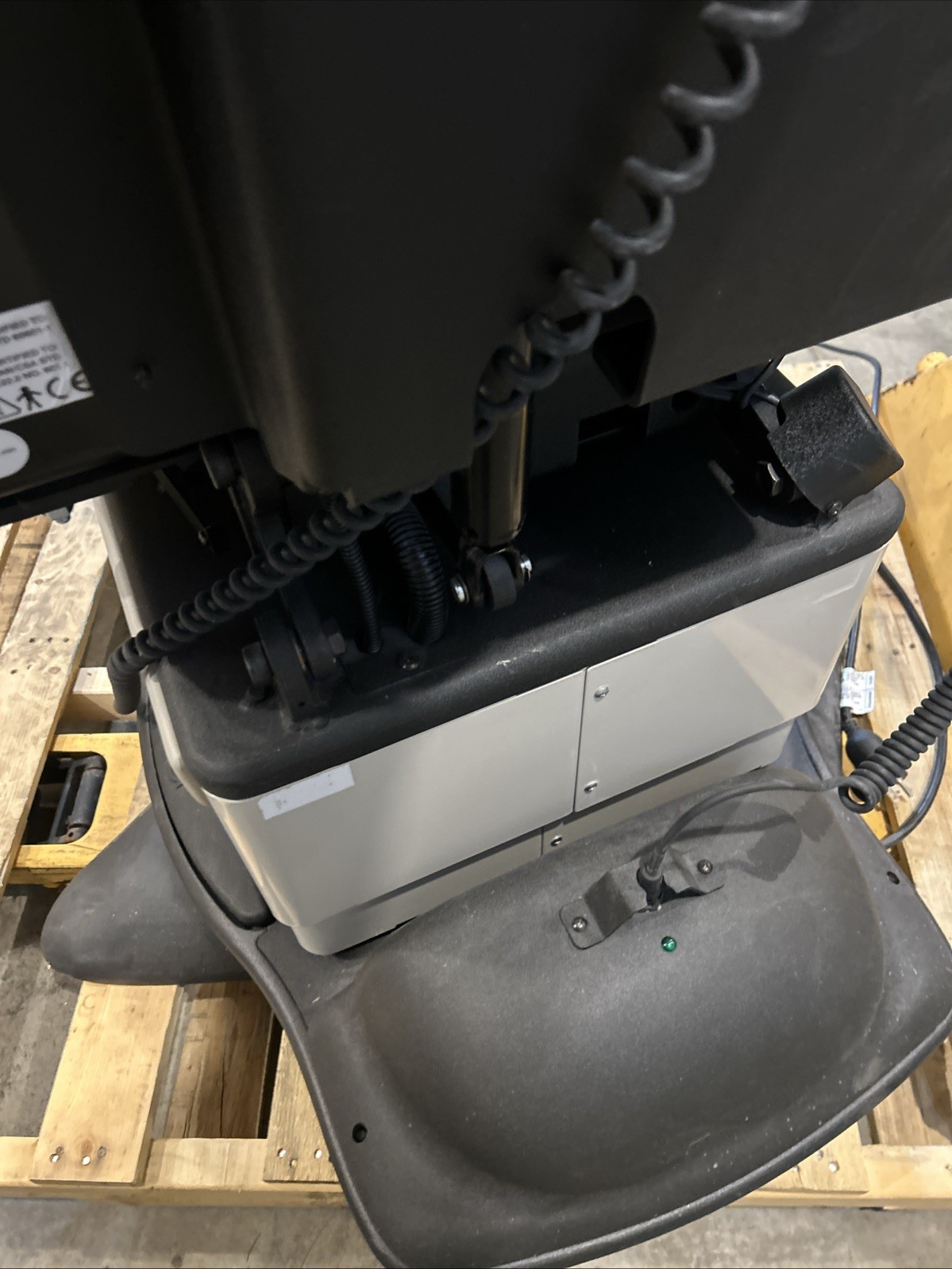 Midmark Ritter 630-005 Programmable Exam Chair With Foot And Hand Controls