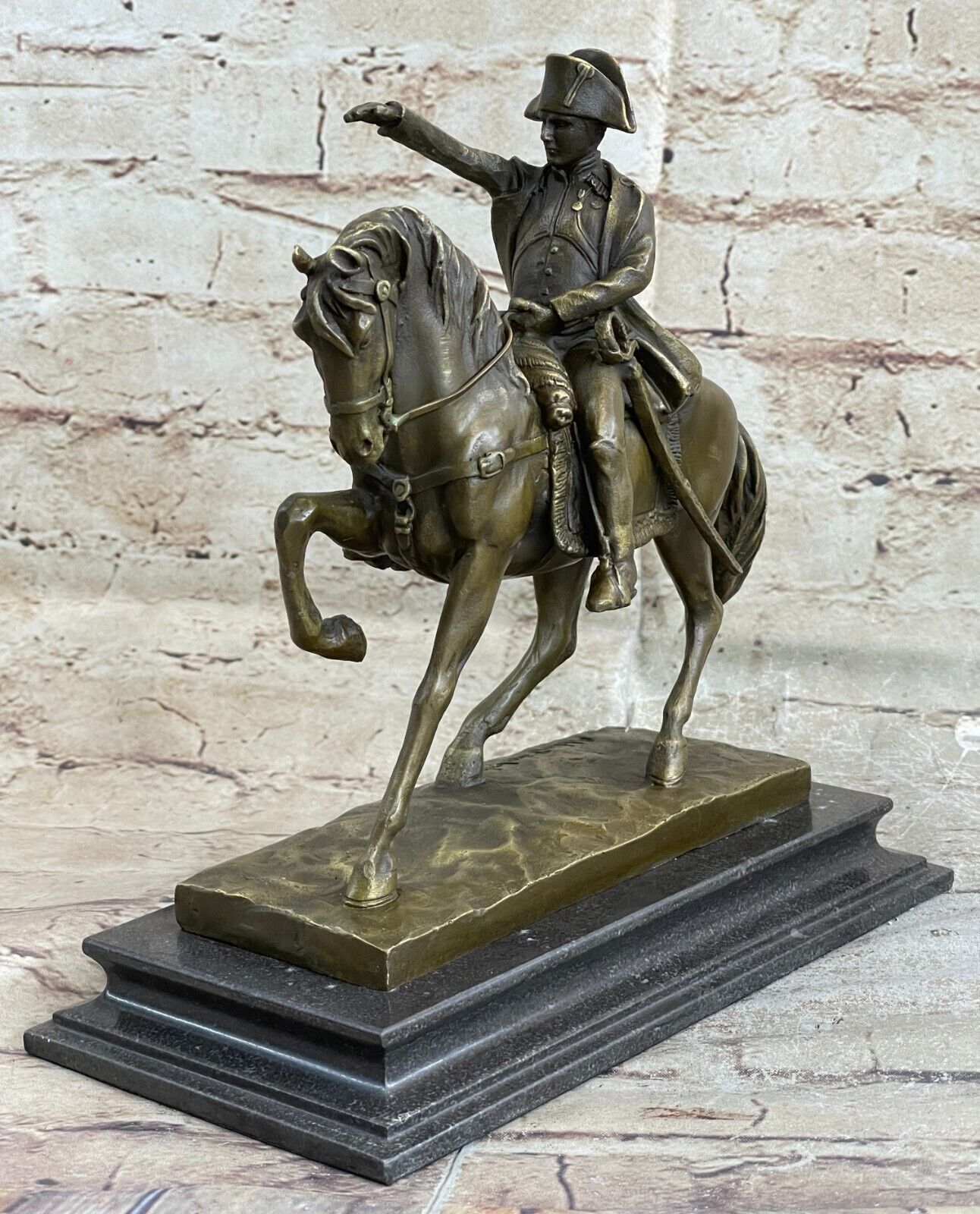 Hand Made Detailed Aldo Vitaleh French Artist Bronze Sculpture Classic Sale