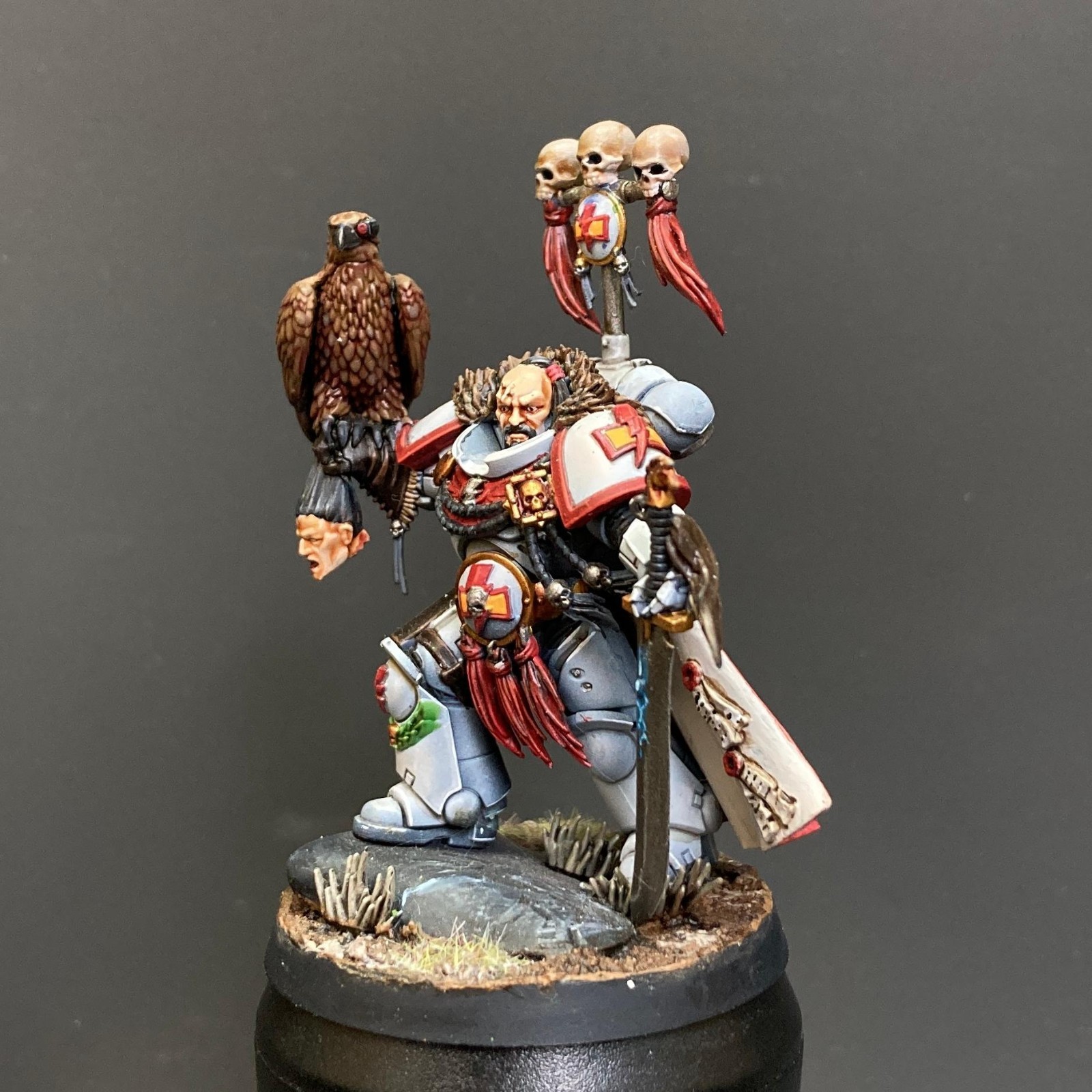 Kor'Sarro Khan Warhammer 40k Space Marines White Scars ProPainted Commission
