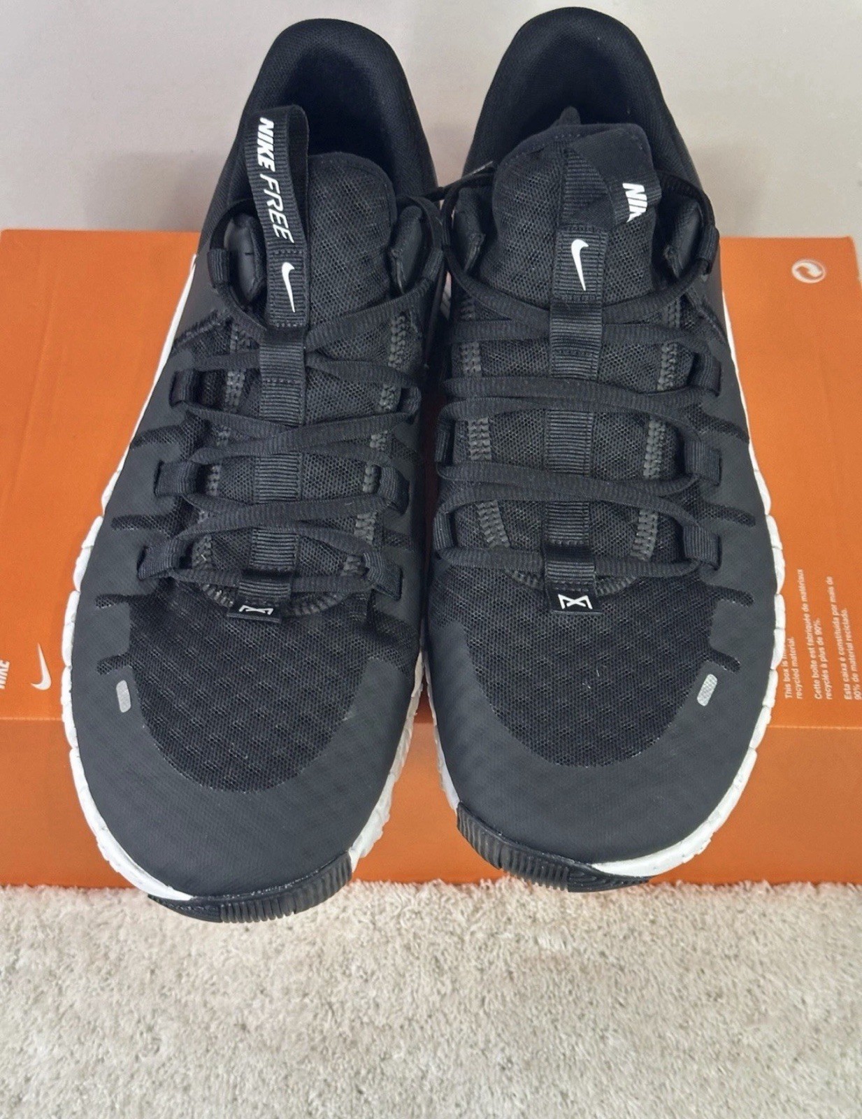 Mens Nike Free Metcon 5 Black/White size 10.5