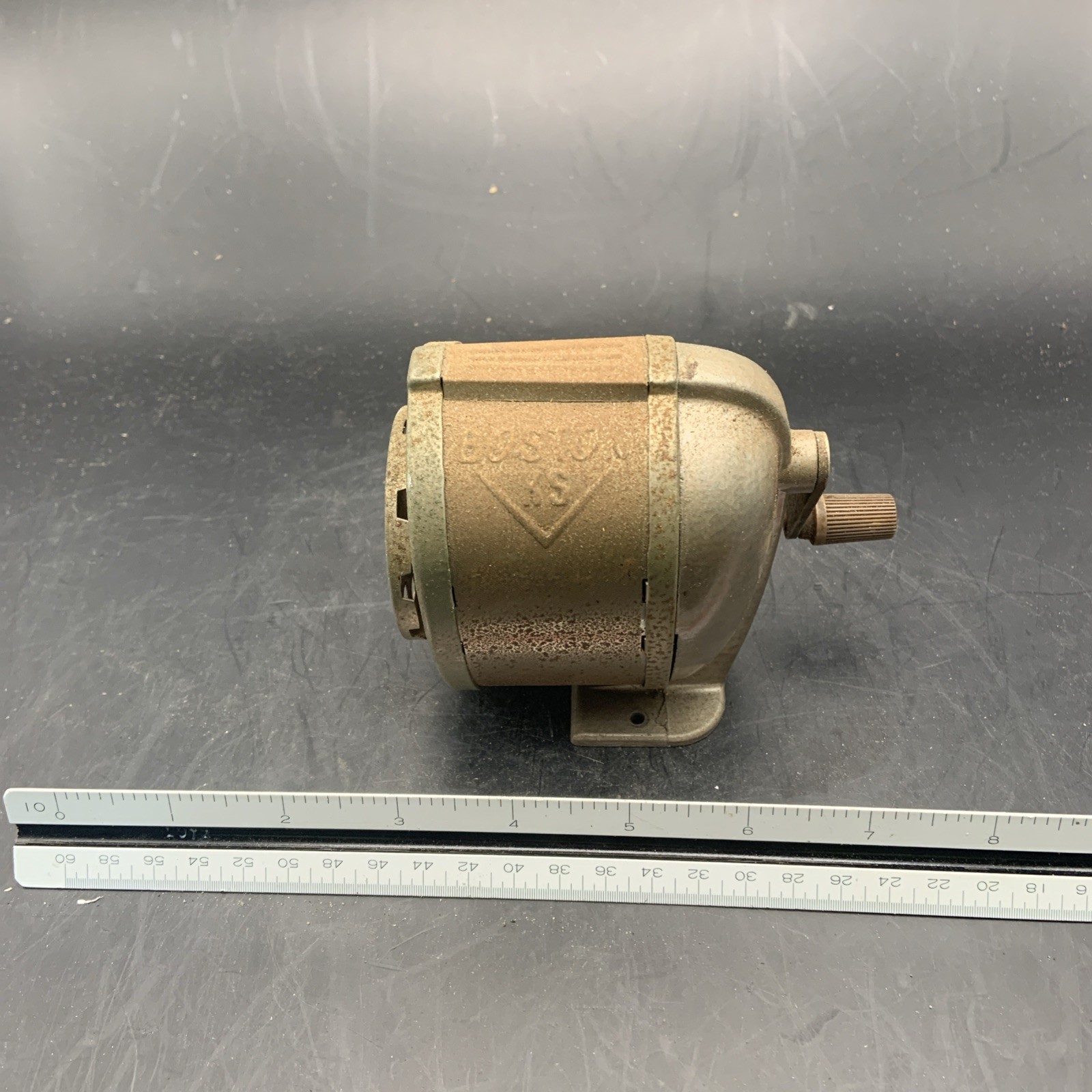 VINTAGE Boston KS 8-Hole Pencil Sharpener Wall/Desk Mount Manual Hand Crank