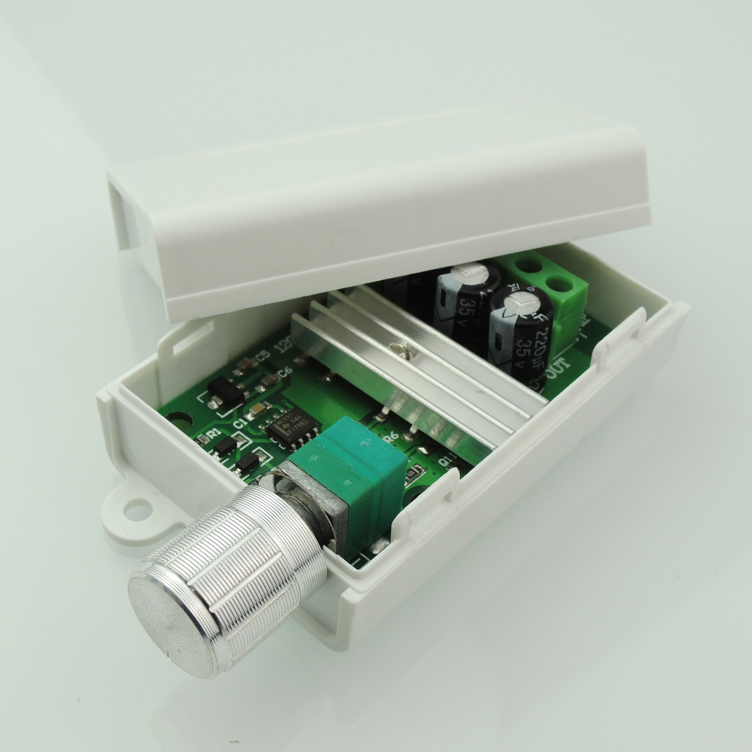 6V-28V 3A Max PWM DC Motor Speed Controller Switch Function with White Shell UG