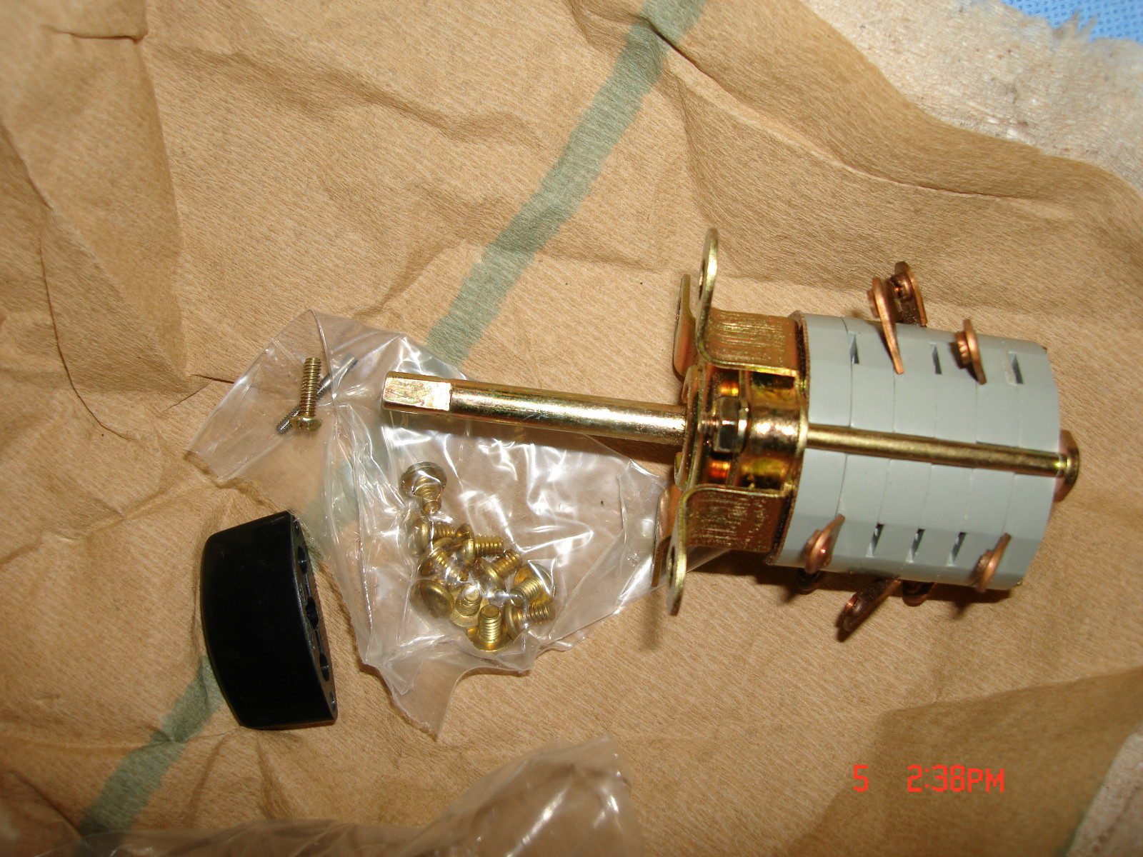 3 position rotary switch electro switch 125 vac p/n 121905ly